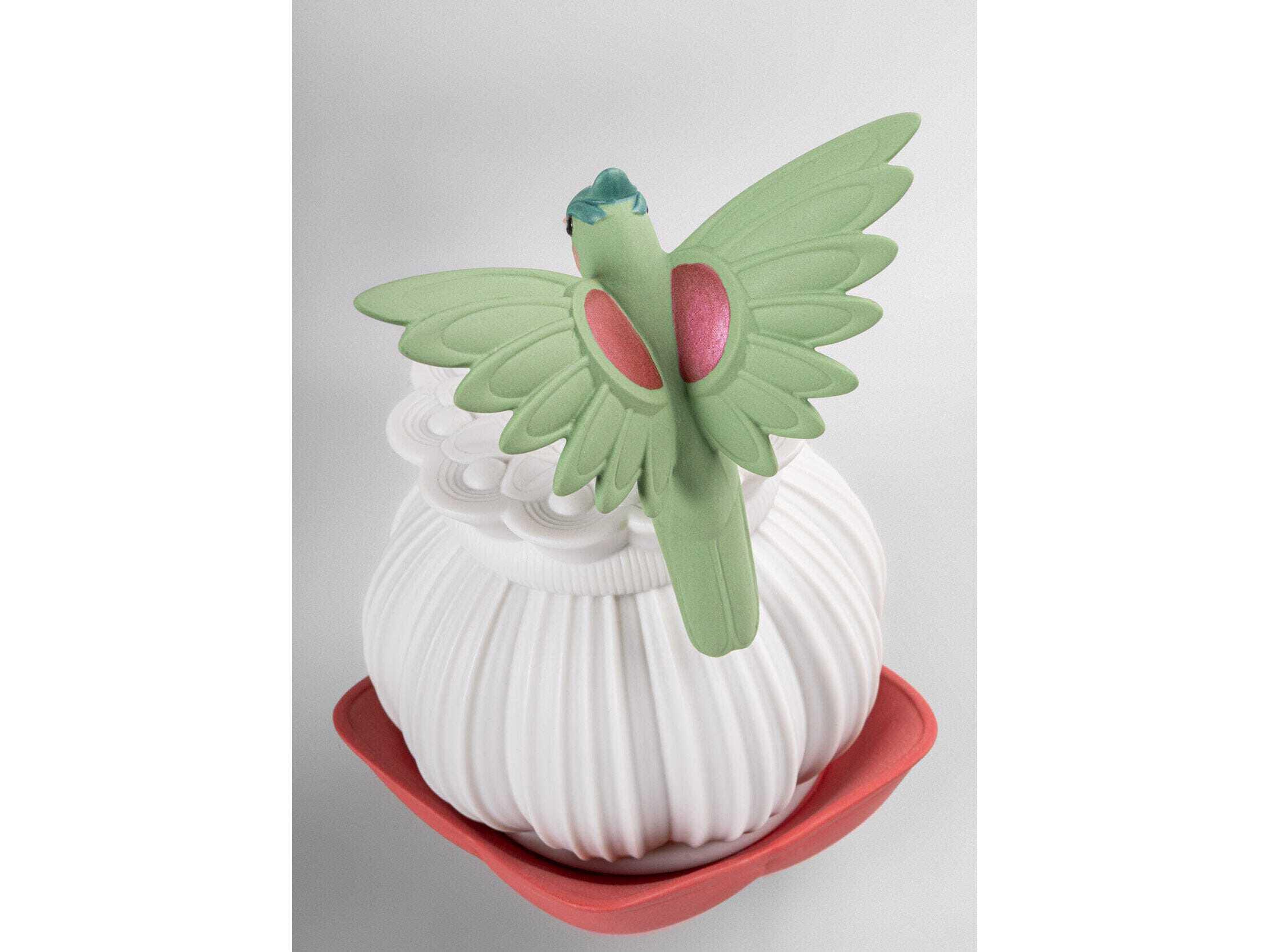 Lladro Utopical White Table Lamp