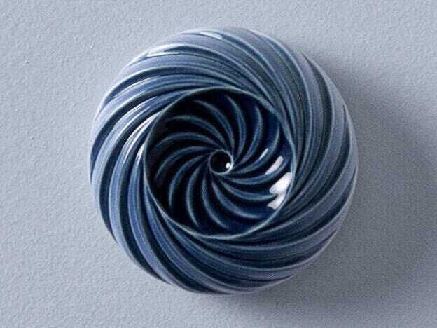 Lladro Echoes of Nature Unbreakable Spirit Candle