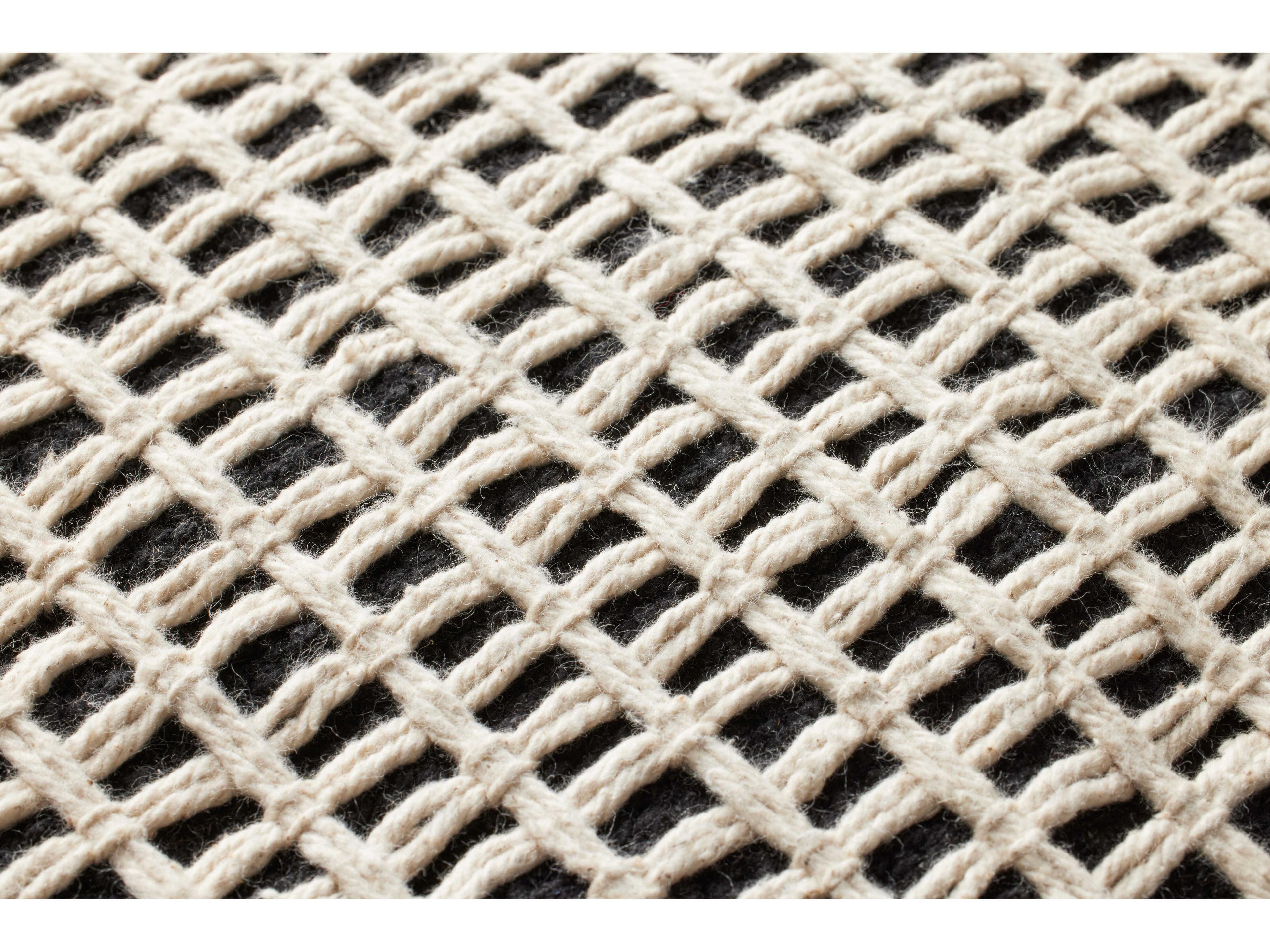 Loloi Rugs Black Pillow