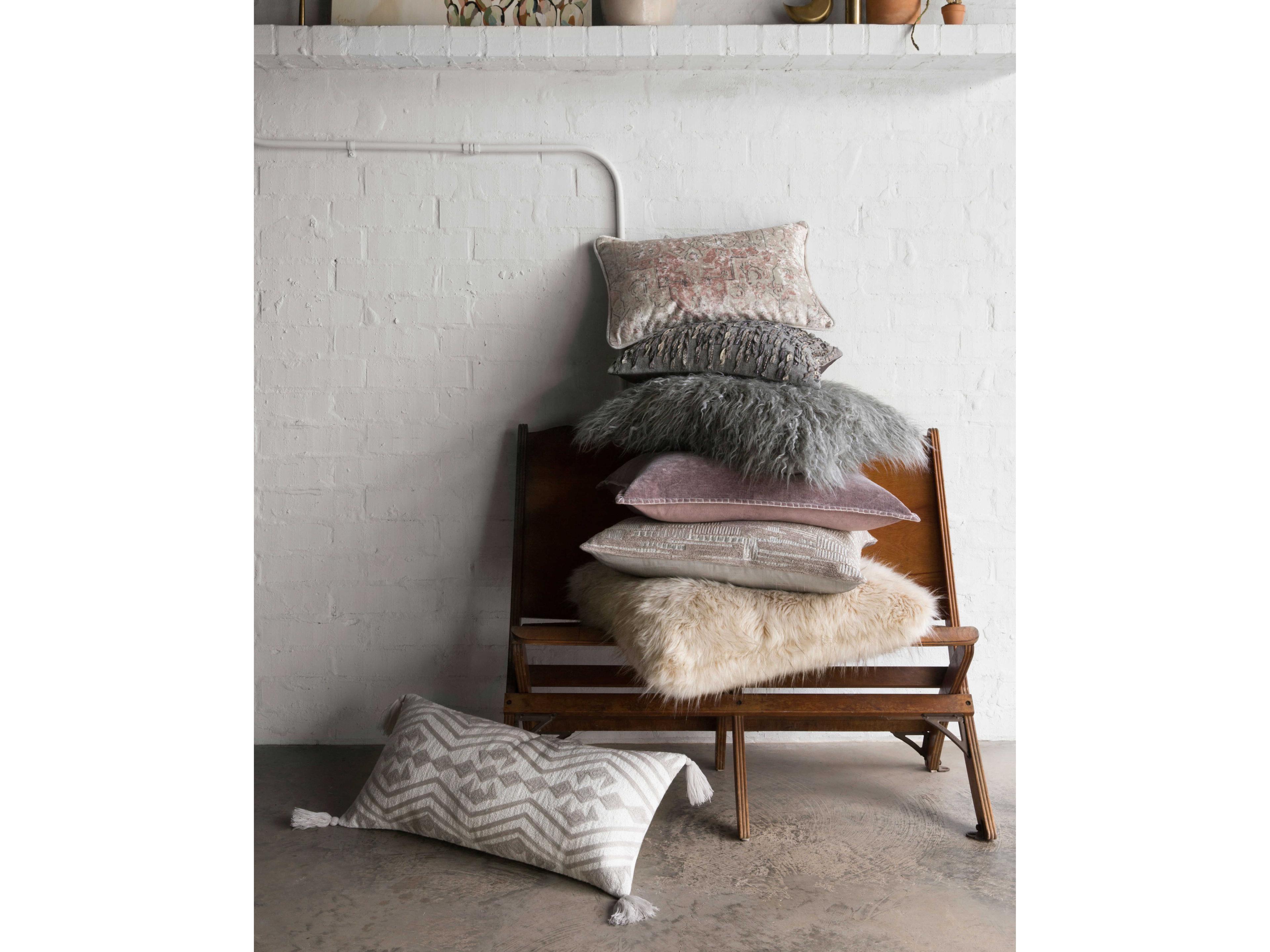 Loloi Rugs Grey Pillow