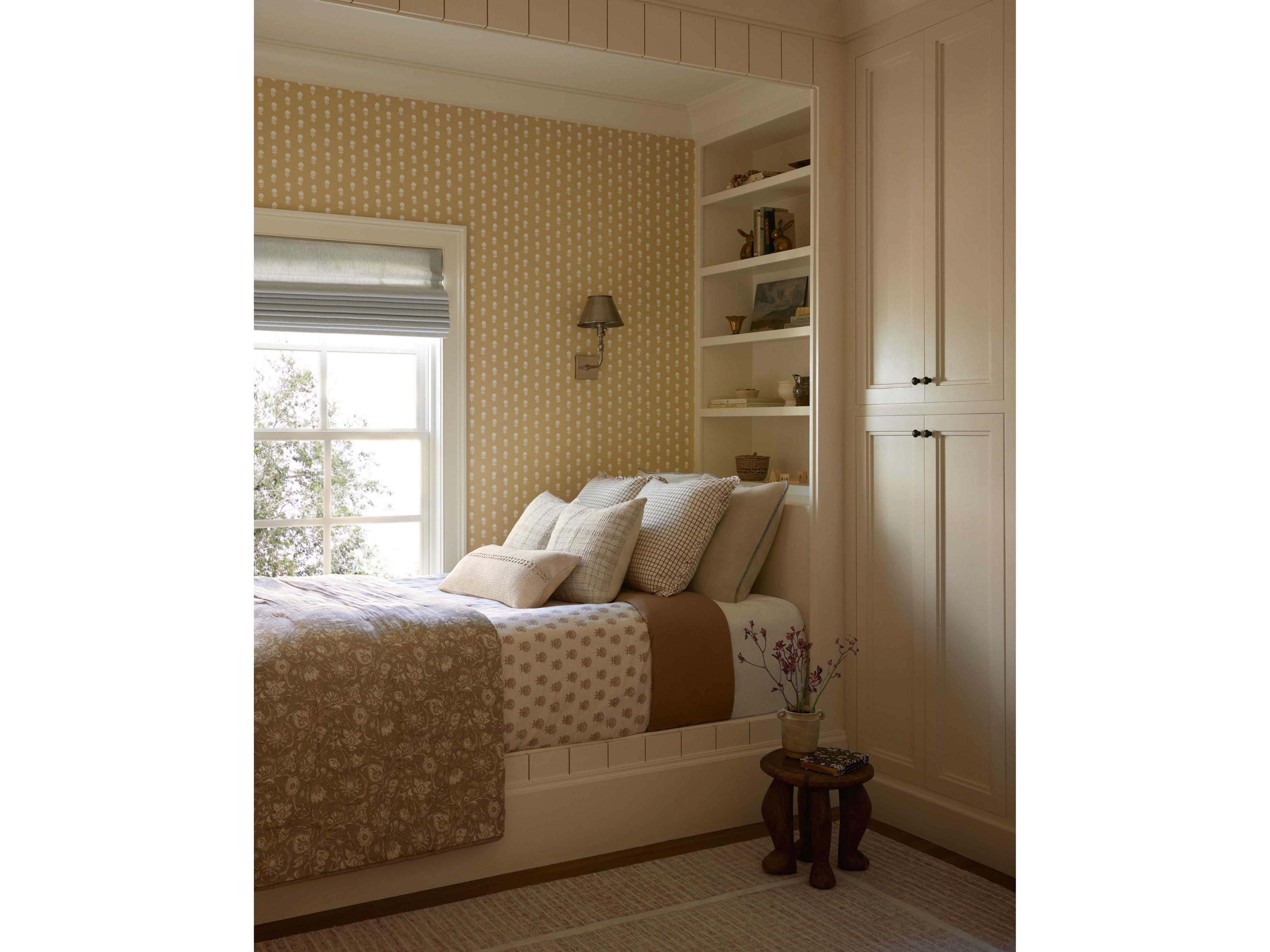 Loloi Rugs Chris Loves Julia Ivory / Beige Pillow