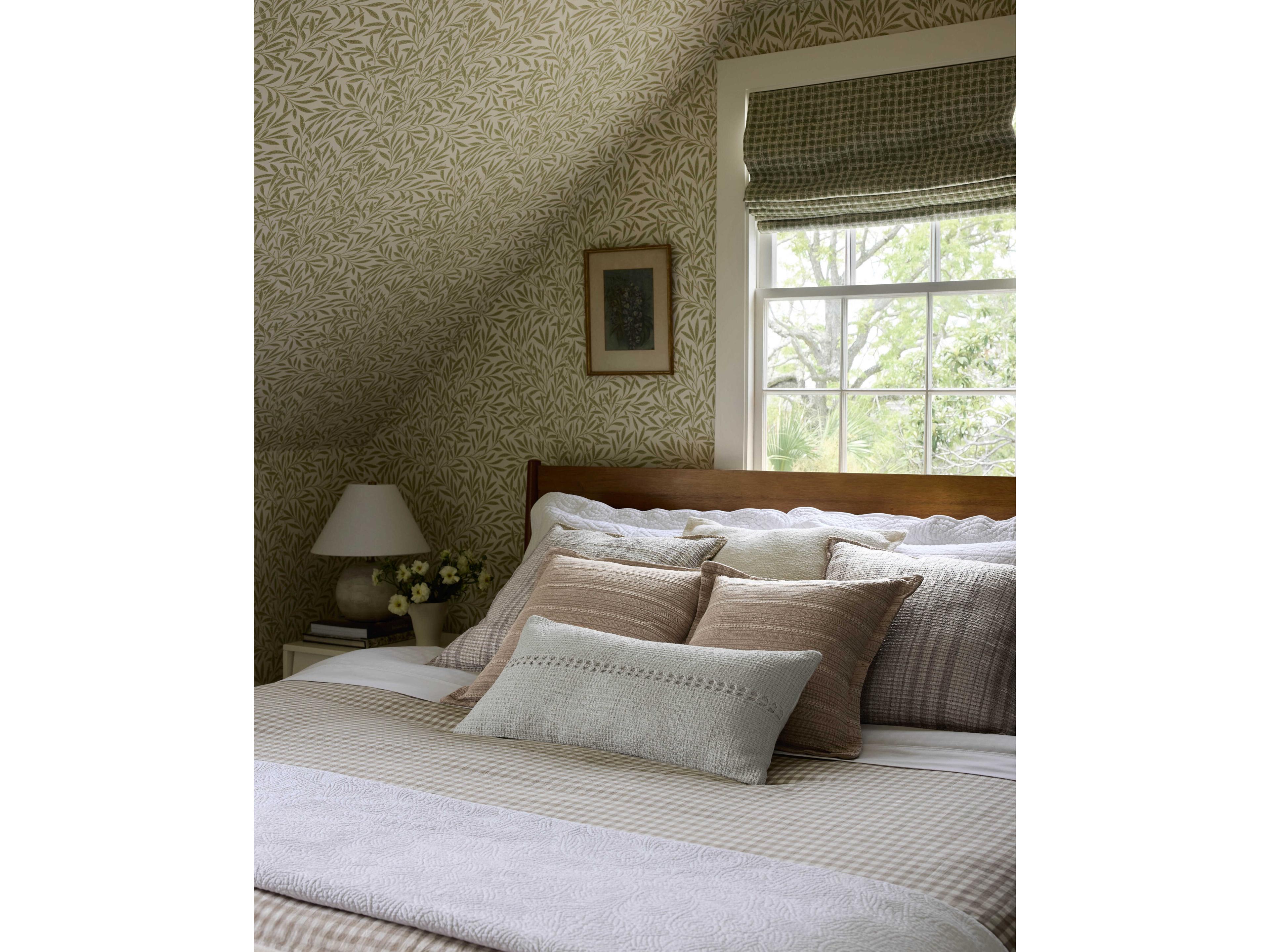 Loloi Rugs Chris Loves Julia Natural Pillow