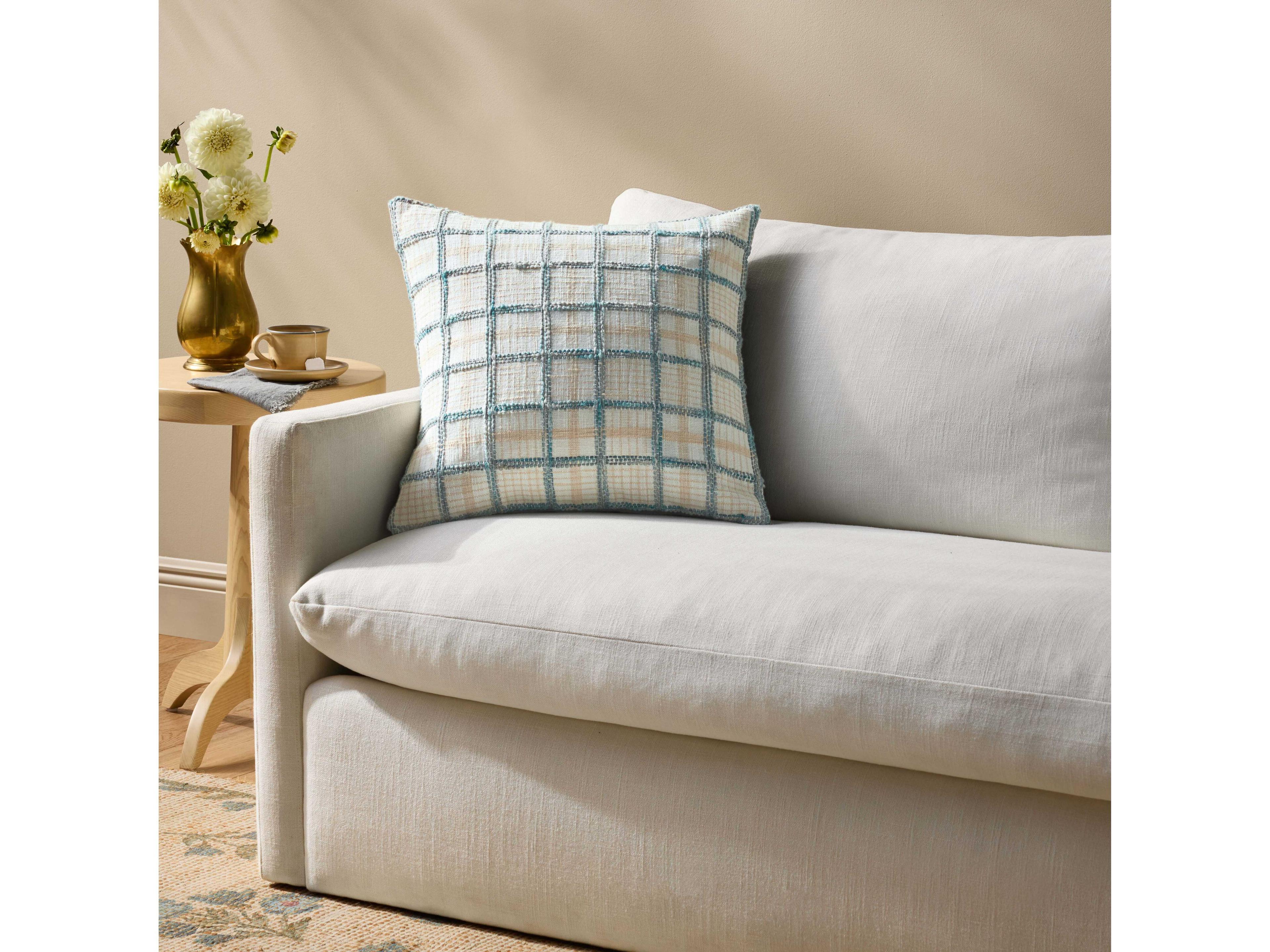 Loloi Rugs Chris Loves Julia Ivory / Blue Pillow