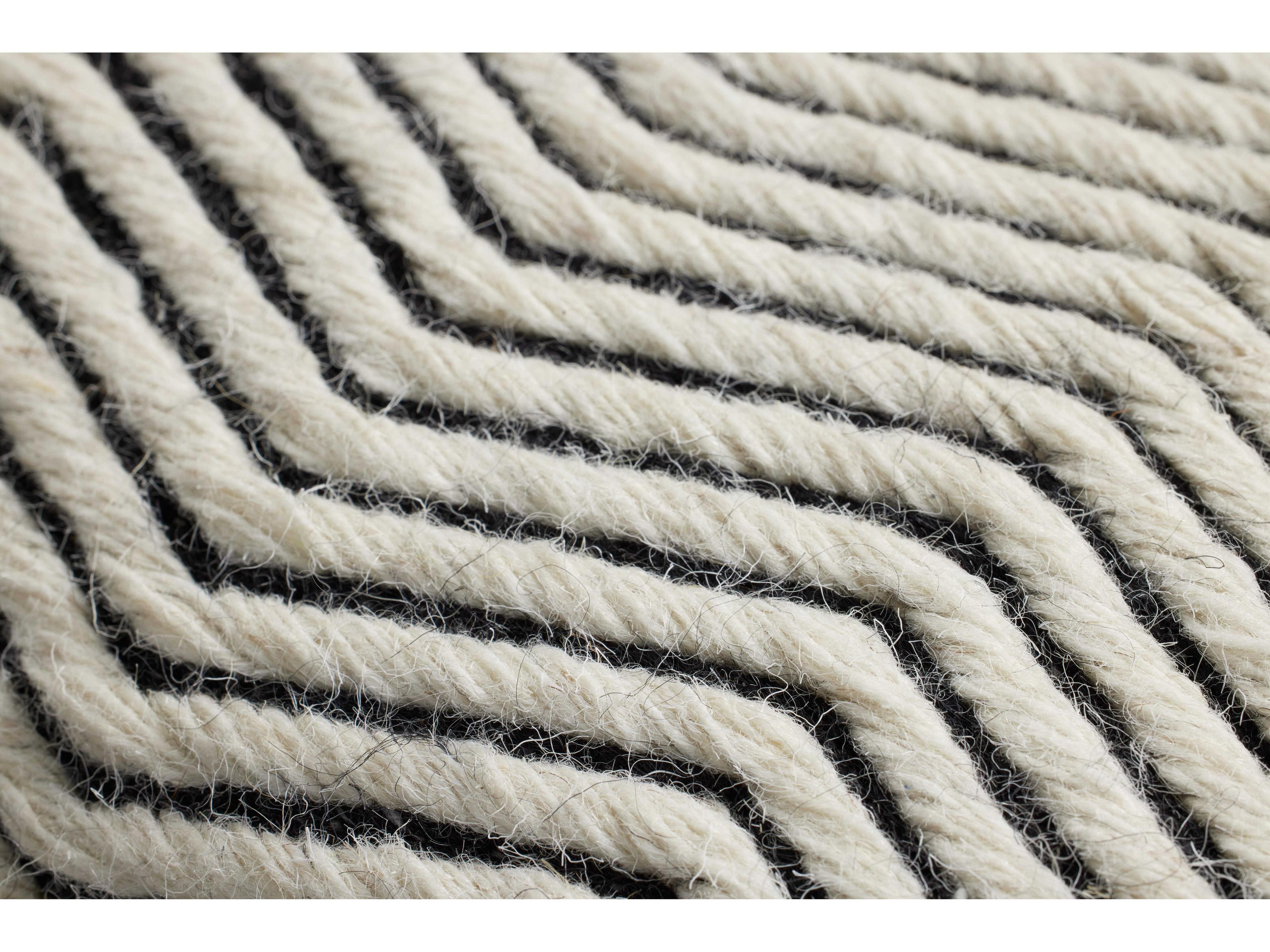 Loloi Rugs Ivory Pillow