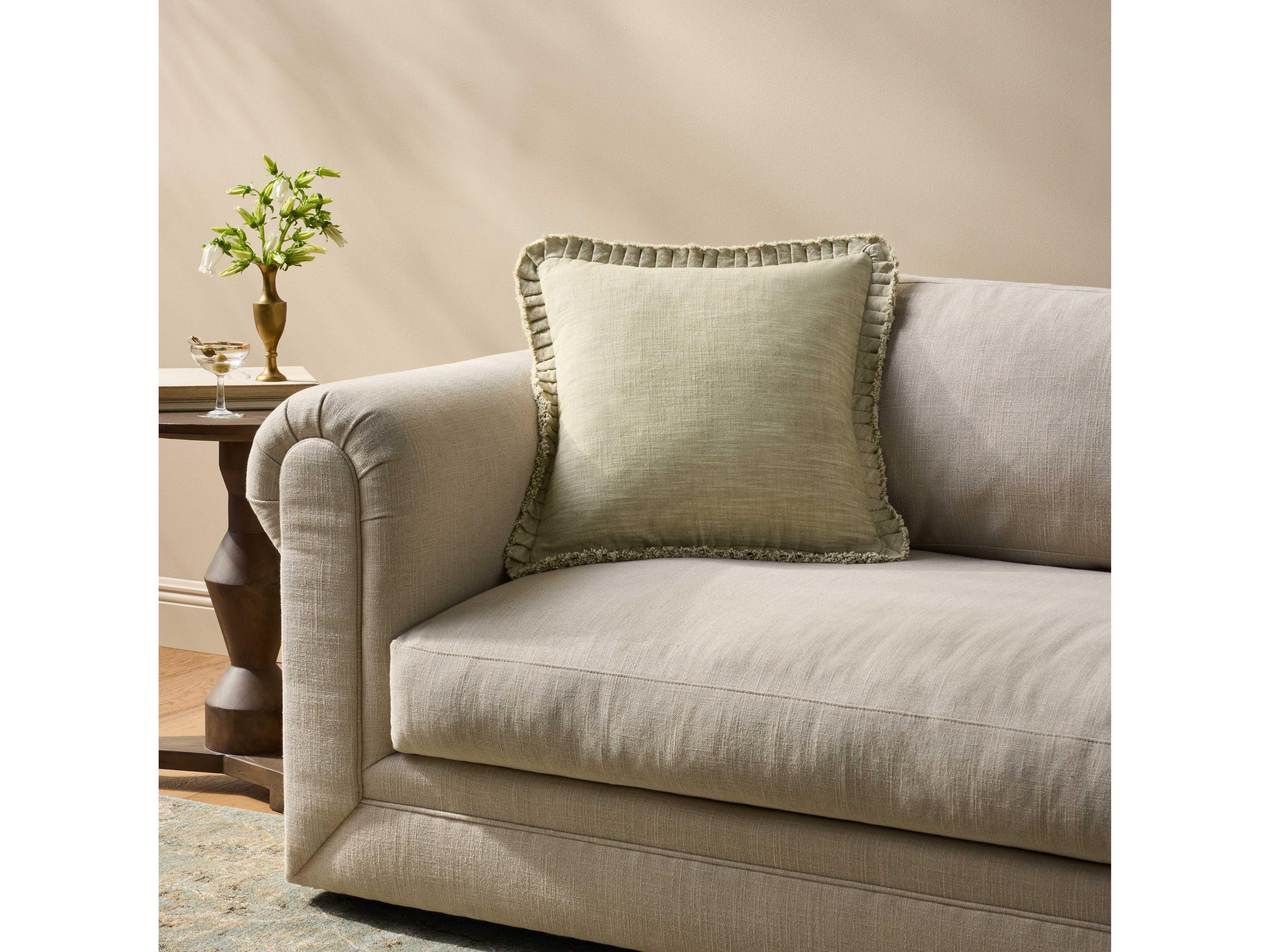 Loloi Rugs Green Pillow