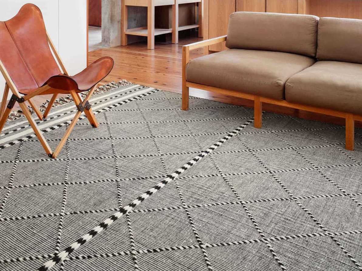 Loloi Rugs Sawyer Geometric Area Rug