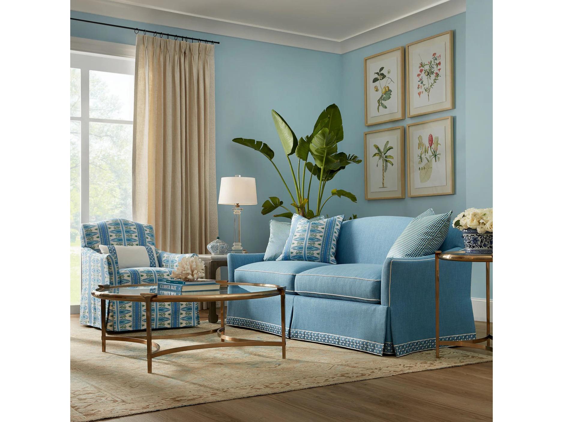 Lillian August Chelsea Round Cocktail Table