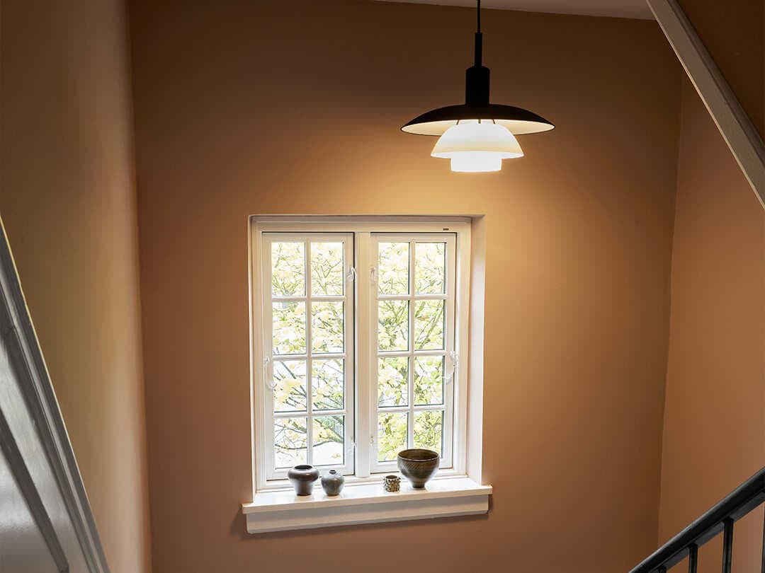 Louis Poulsen PH-5/5 Black Tiered Pendant