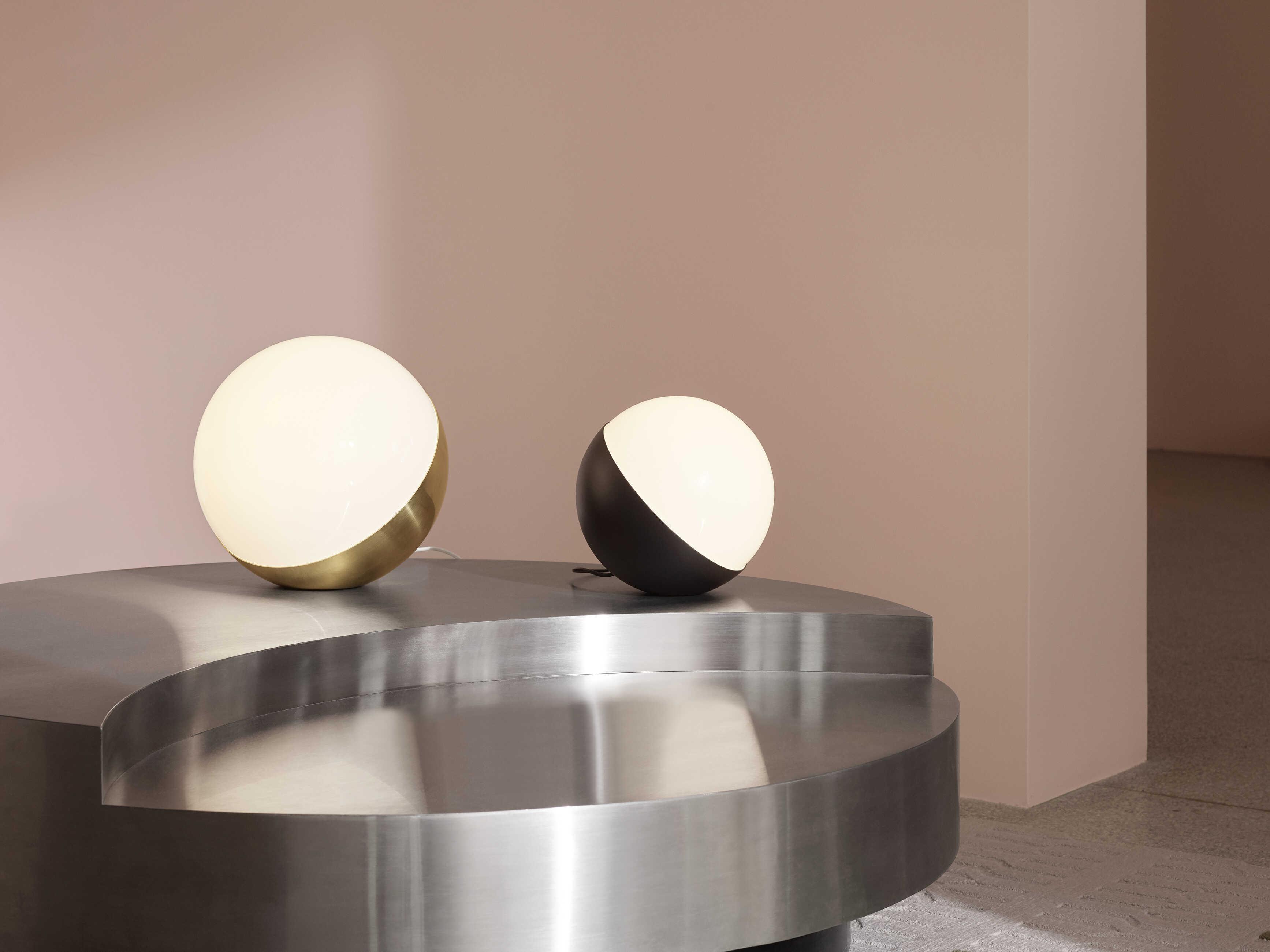 Louis Poulsen VL Studio Black Table Lamp