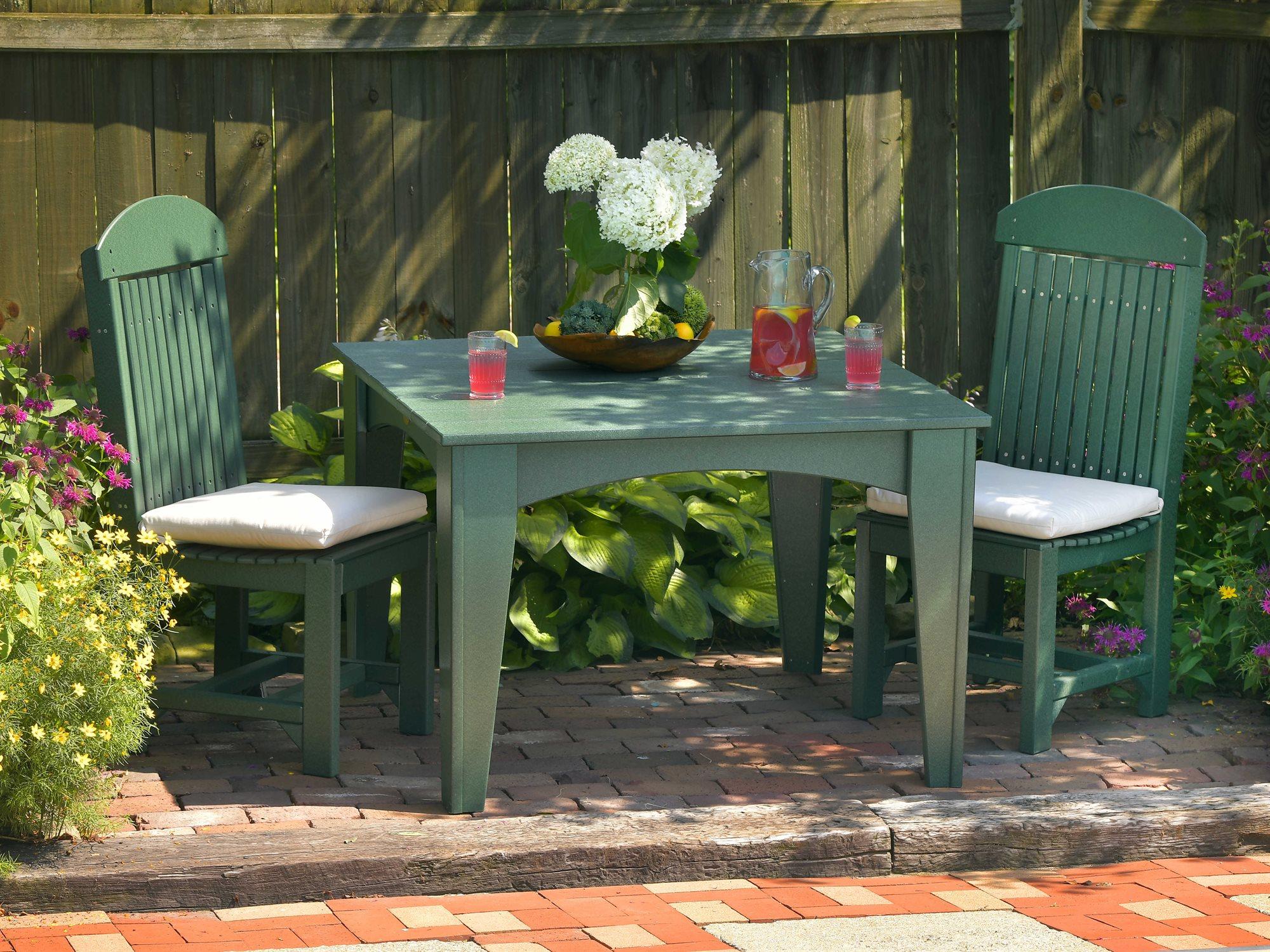 LuxCraft Recycled Plastic Outdoor Dining Set