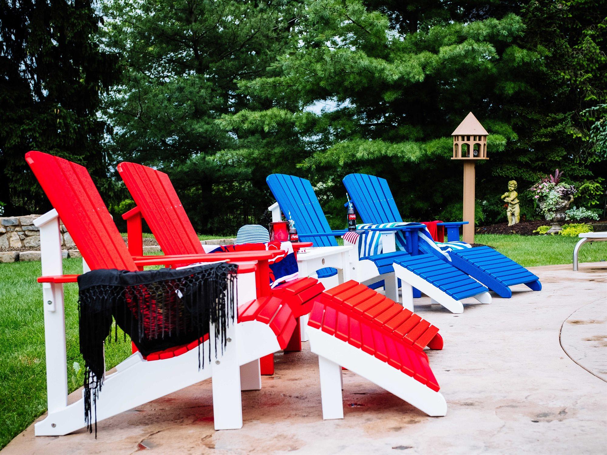 LuxCraft Recycled Plastic Patio Lounge Set