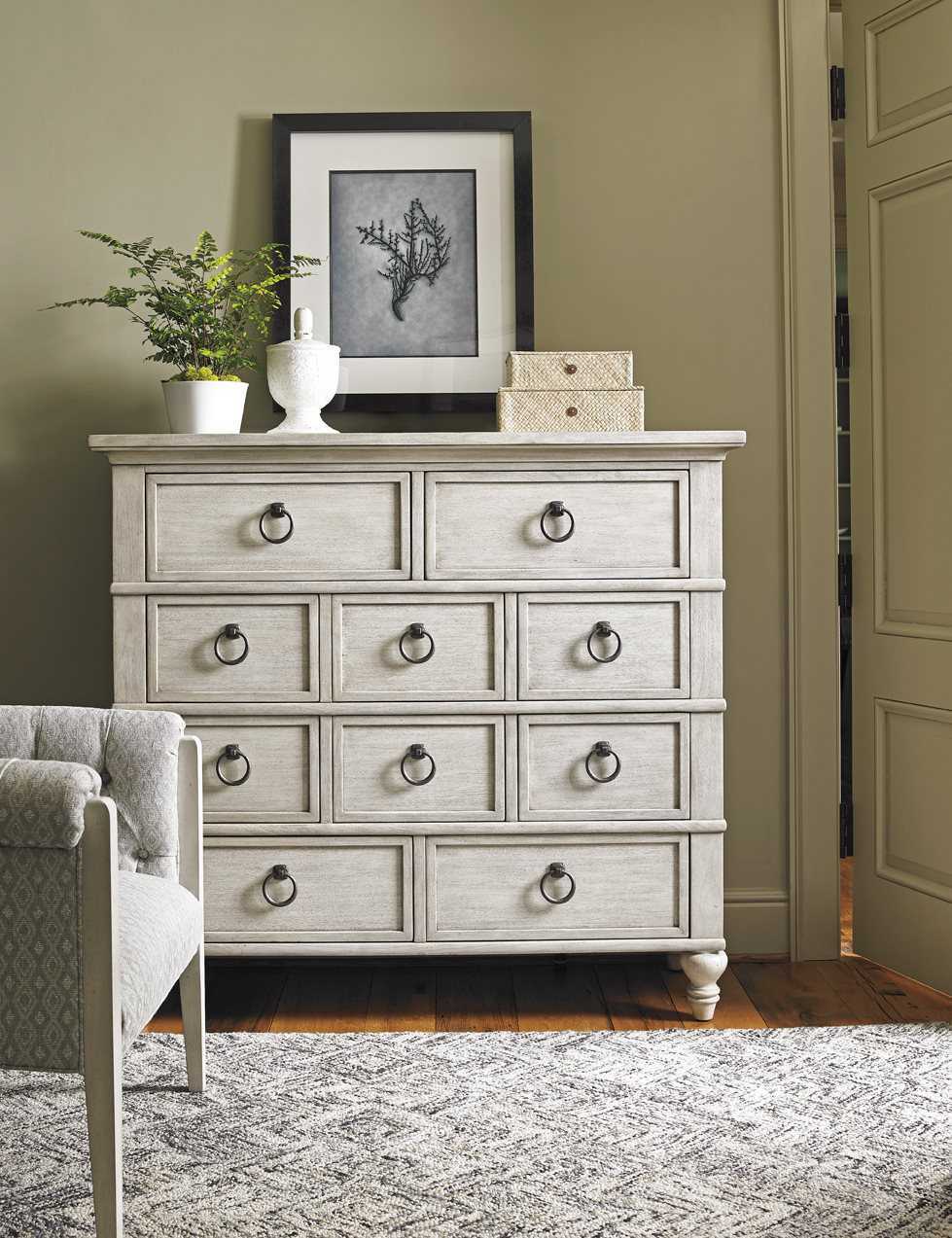 Lexington Oyster Bay White Accent Chest