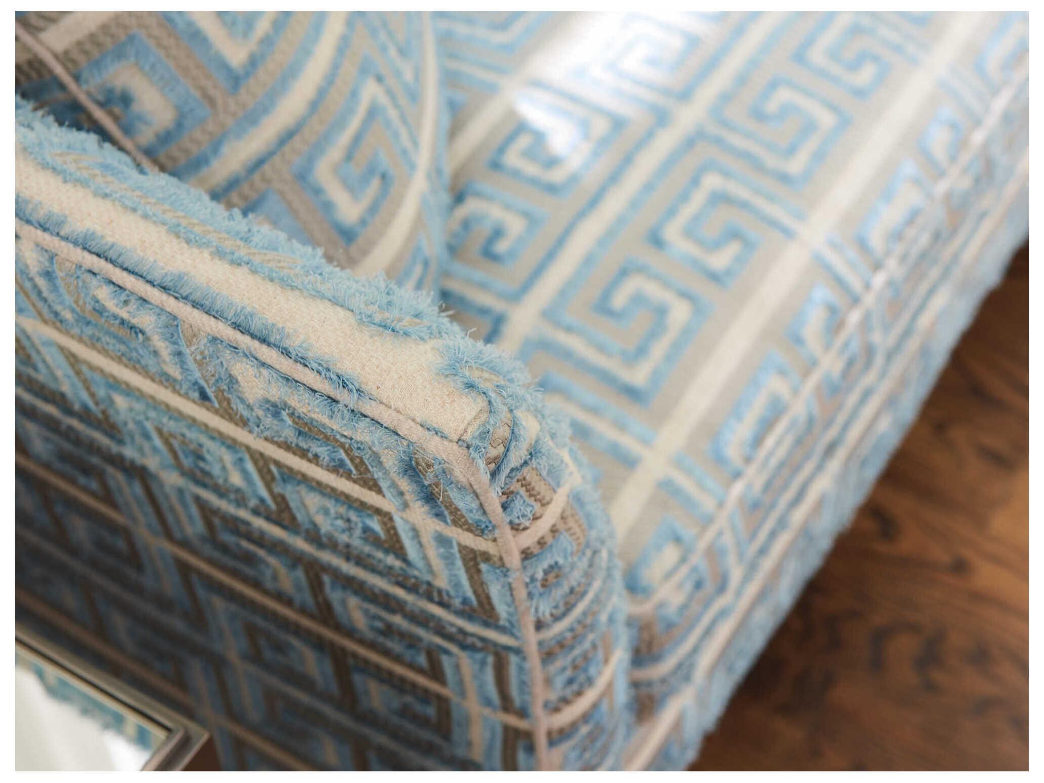 Lexington Avondale Sanibel Upholstered Loveseat