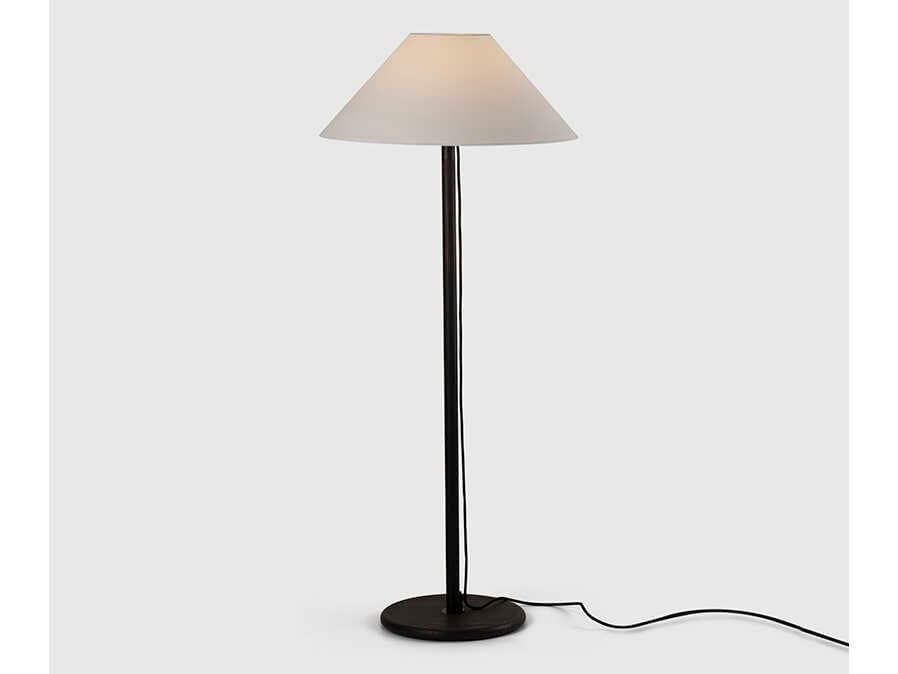 Luxcambra Clasica Pinewood Melis Painted Black Scroll White Parchment Floor Lamp