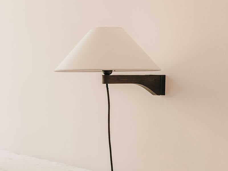 Luxcambra Clasica 1-Light Pinewood Melis Painted Black Wall Sconce