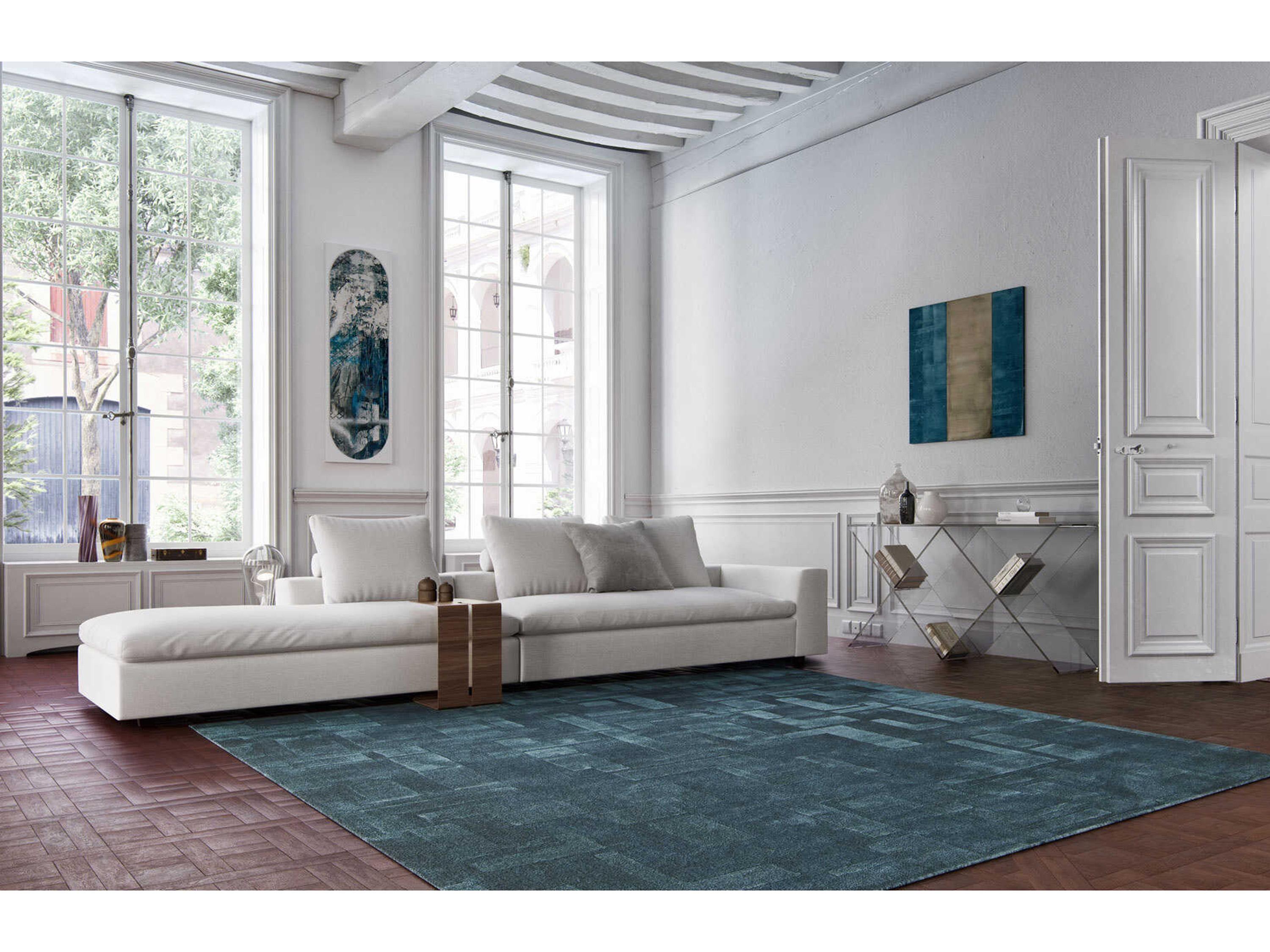 Luxcor Modluxe Dauphin Side Table in Walnut