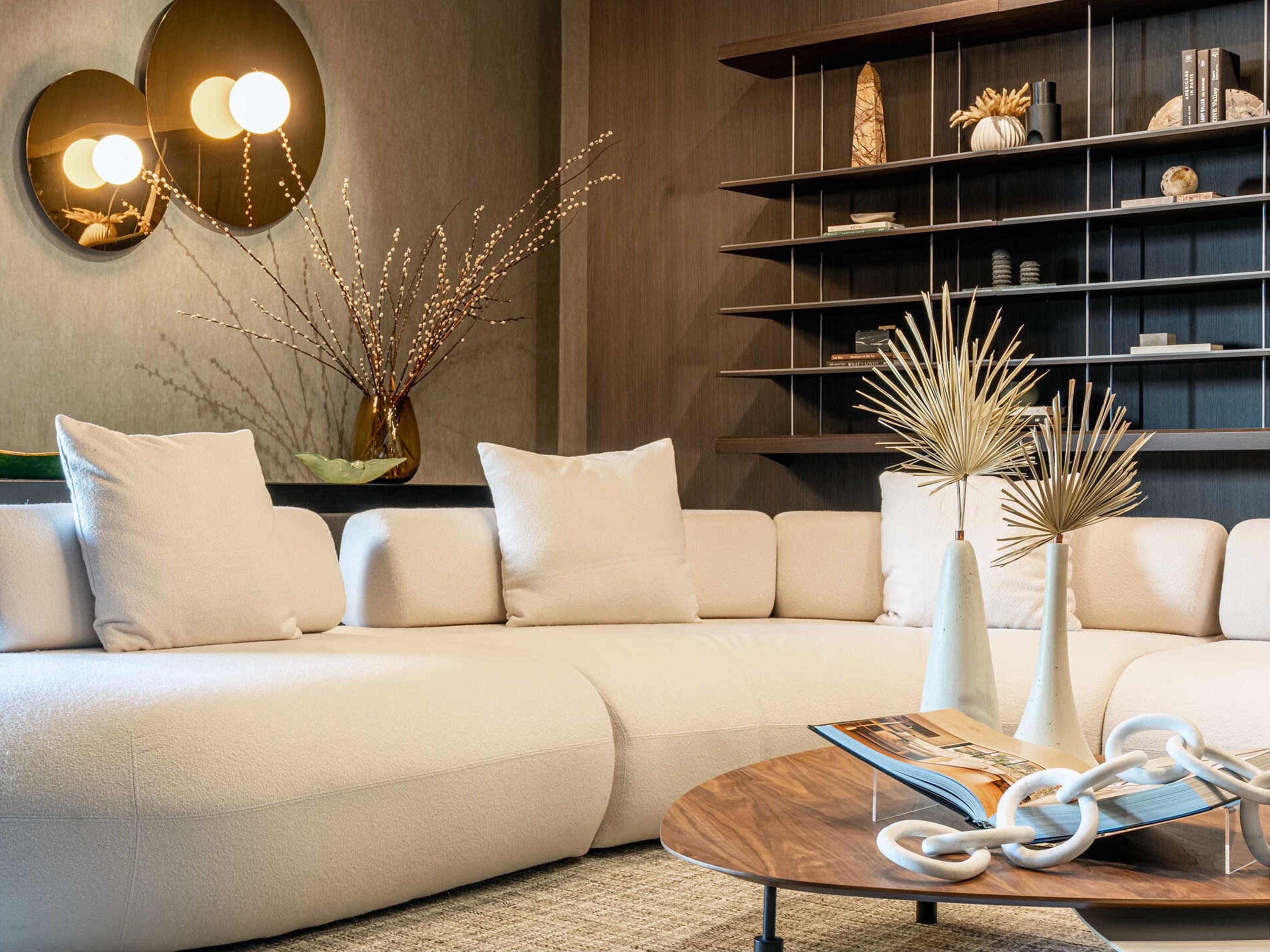 Luxcor Modluxe Ferrara Modular Sofa 01 in Vainilla Bouclet