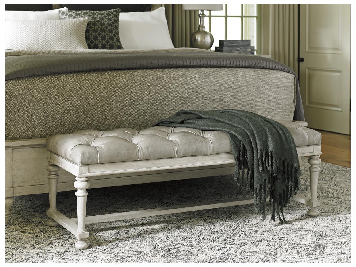 Lexington Oyster Bay Bellport Leather Bed Bench