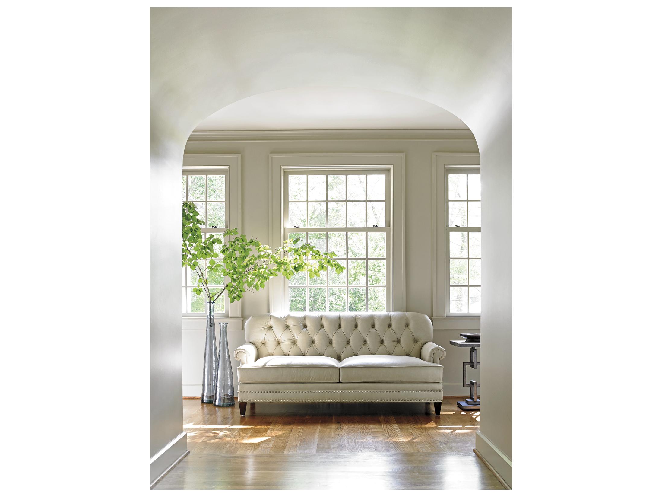 Lexington Oyster Bay Hillstead Leather Settee