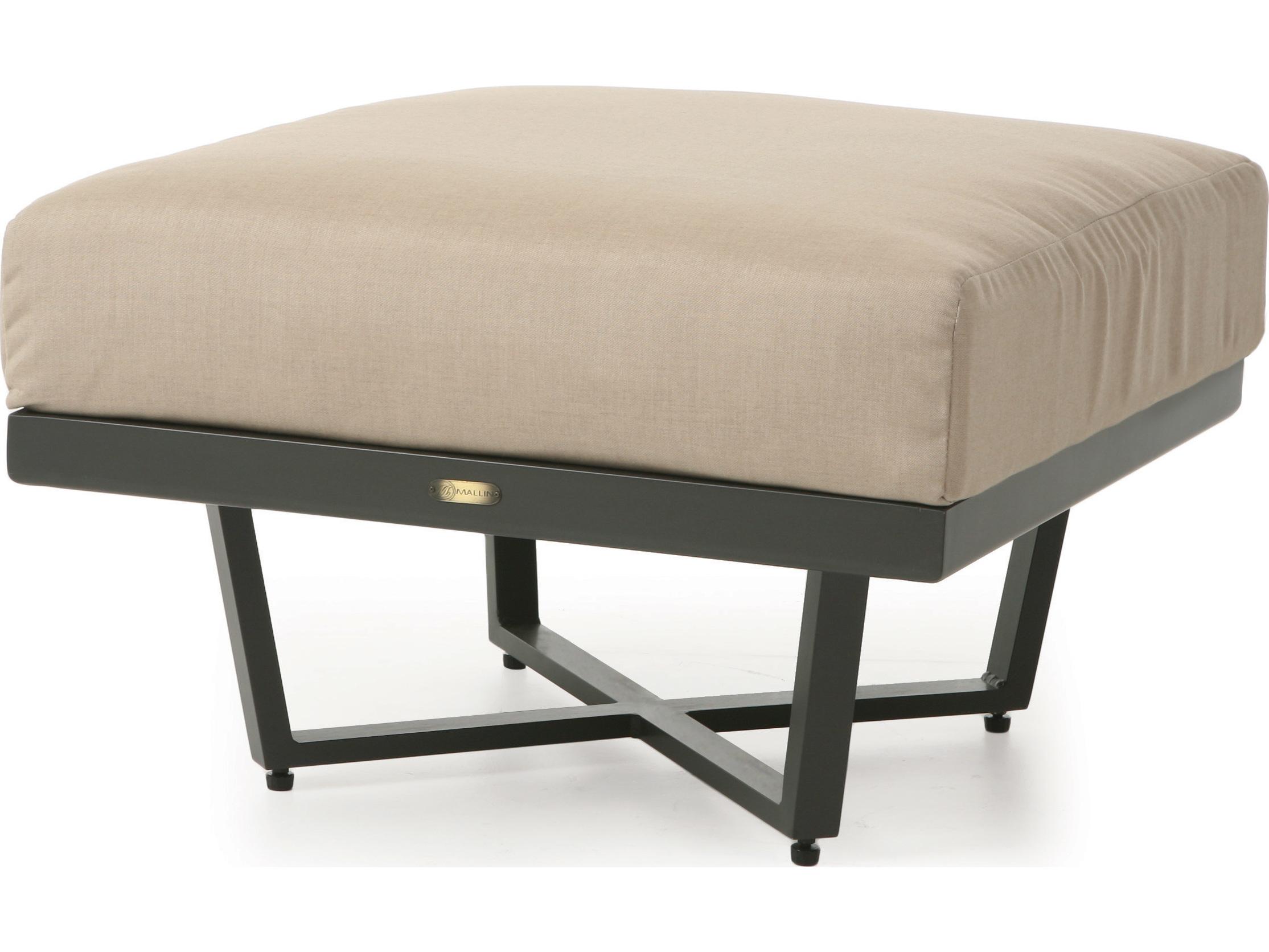 Mallin Dakoda Cushion Aluminum Corner Sectional Unit