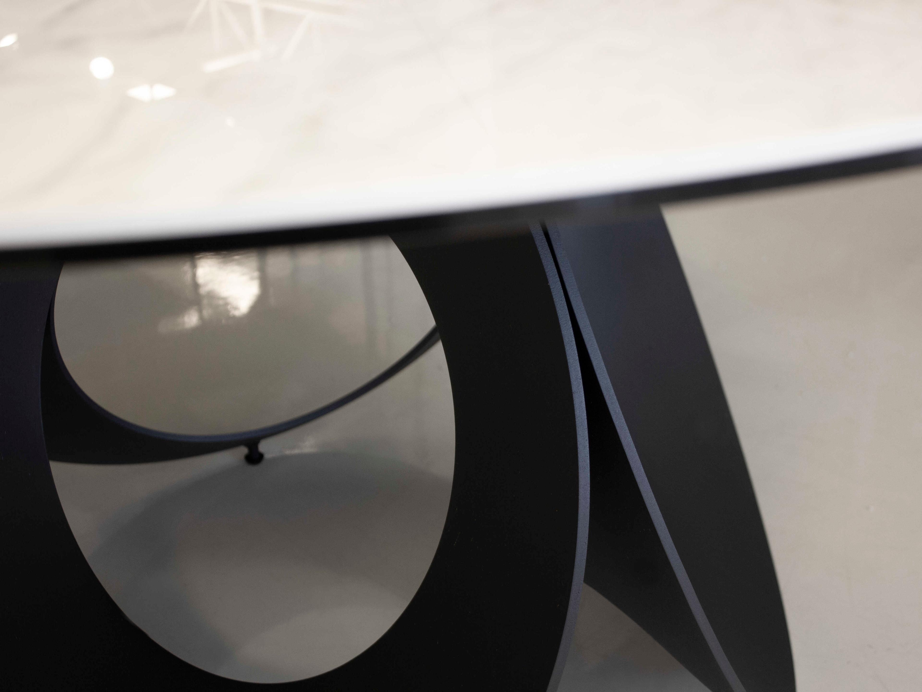 Mobital Optic Round Marble High Gloss White Ceramic Black Dining Table