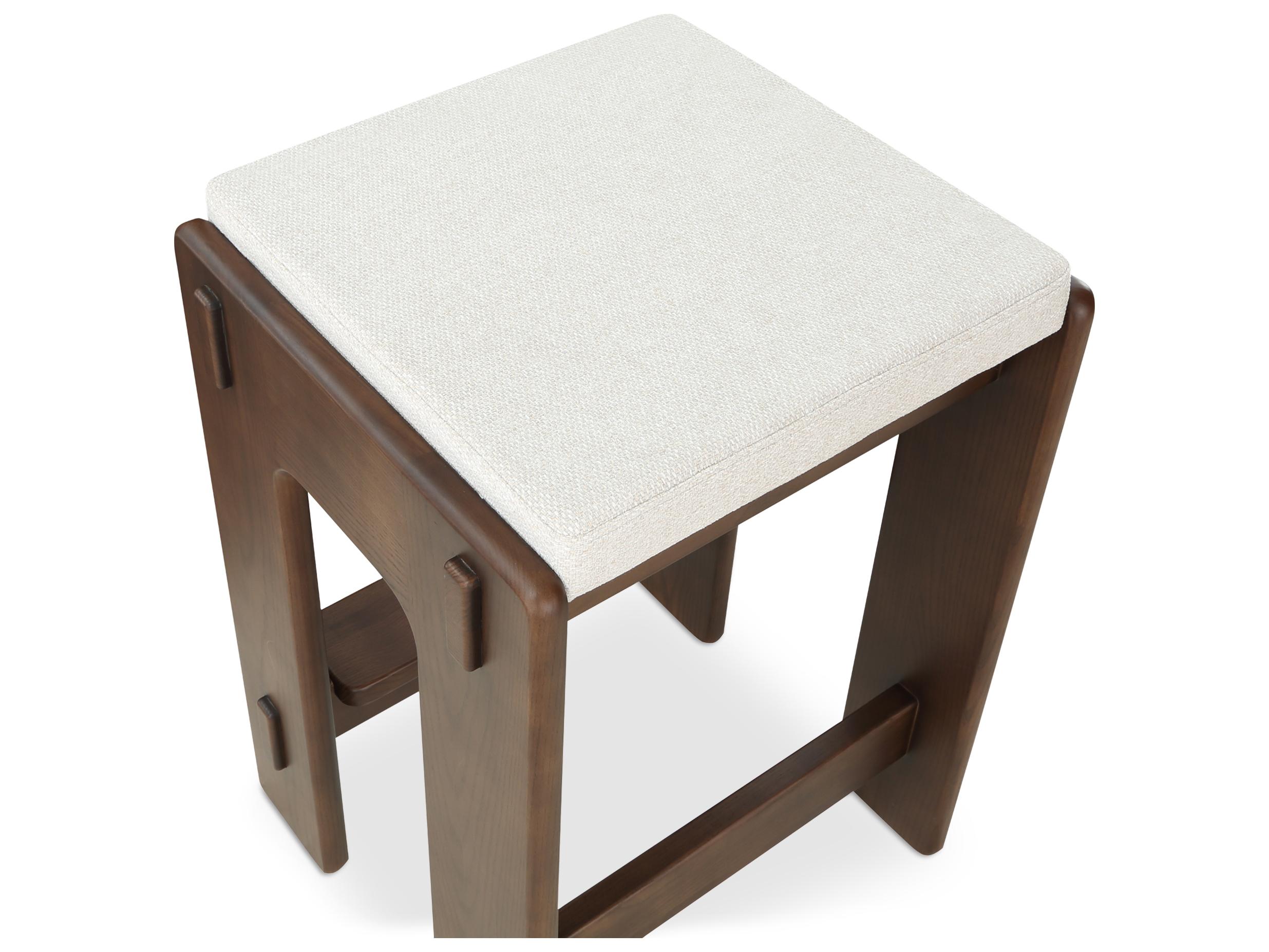 Moe's Home Ashby 18" Counter Stool Brown