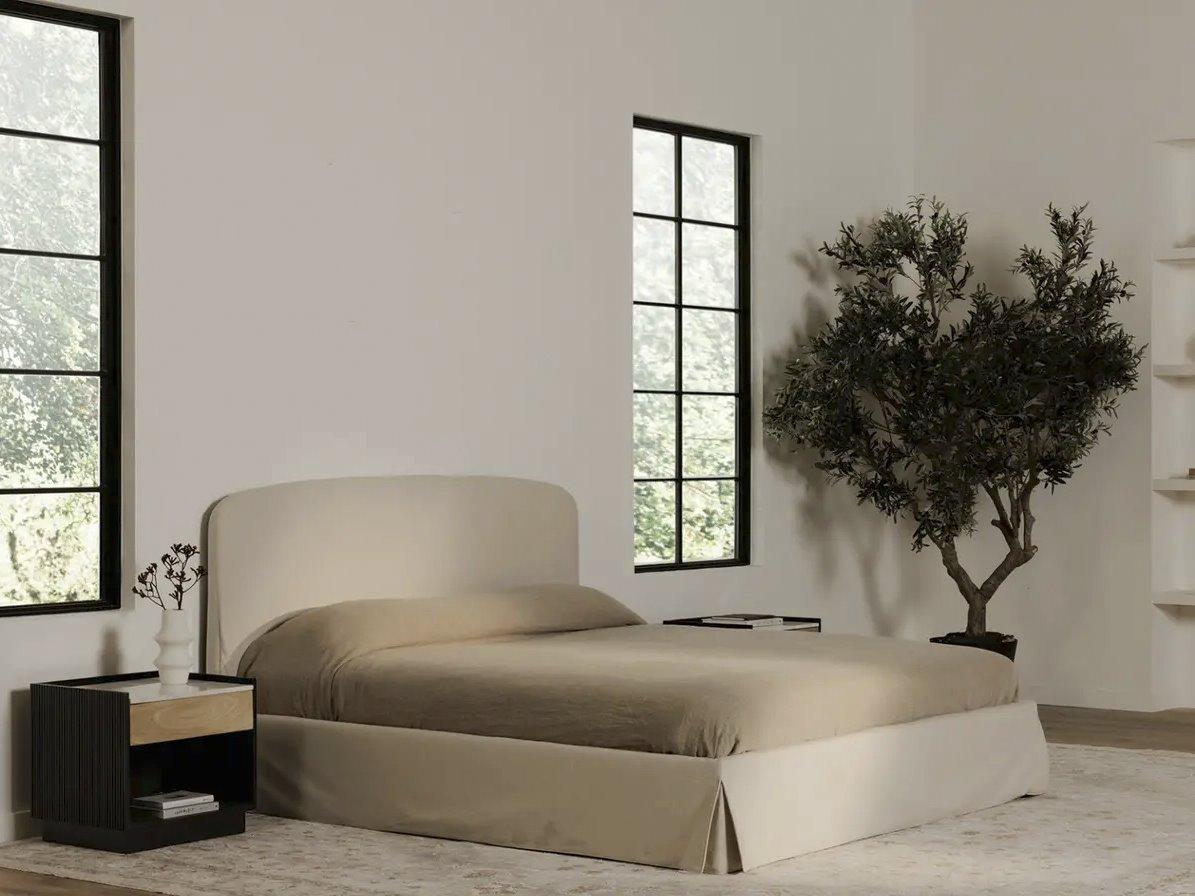 Moe's Home Joan Bedroom Set