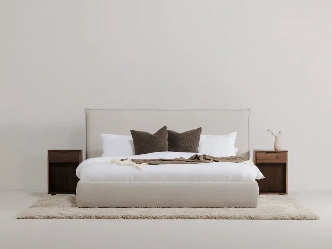 Moe's Home Luzon Bedroom Set