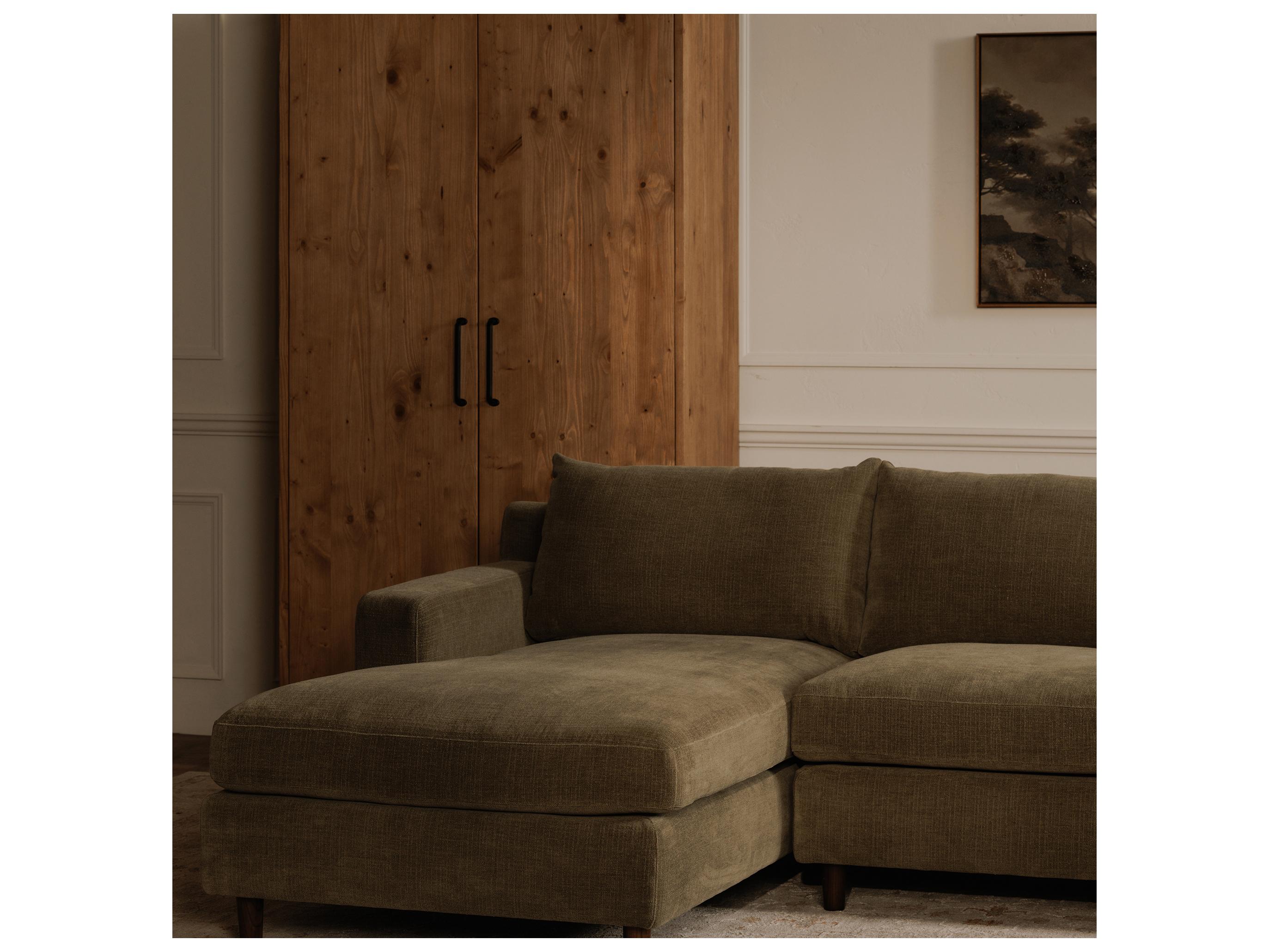 Moe's Home Hutton Green Upholstered Right Sectional Sofa