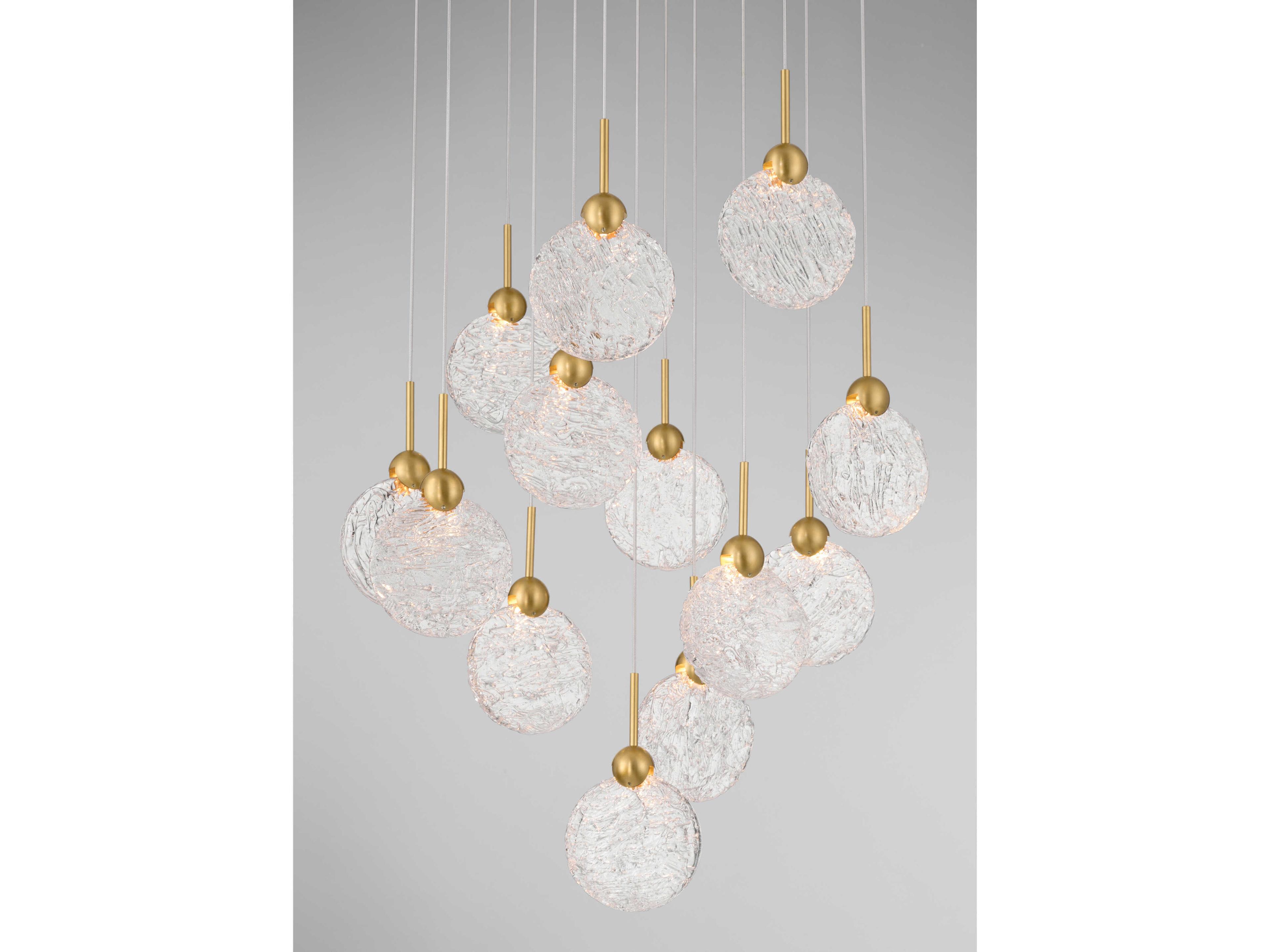 Metropolitan Briselle Legacy Brass Round Pendant