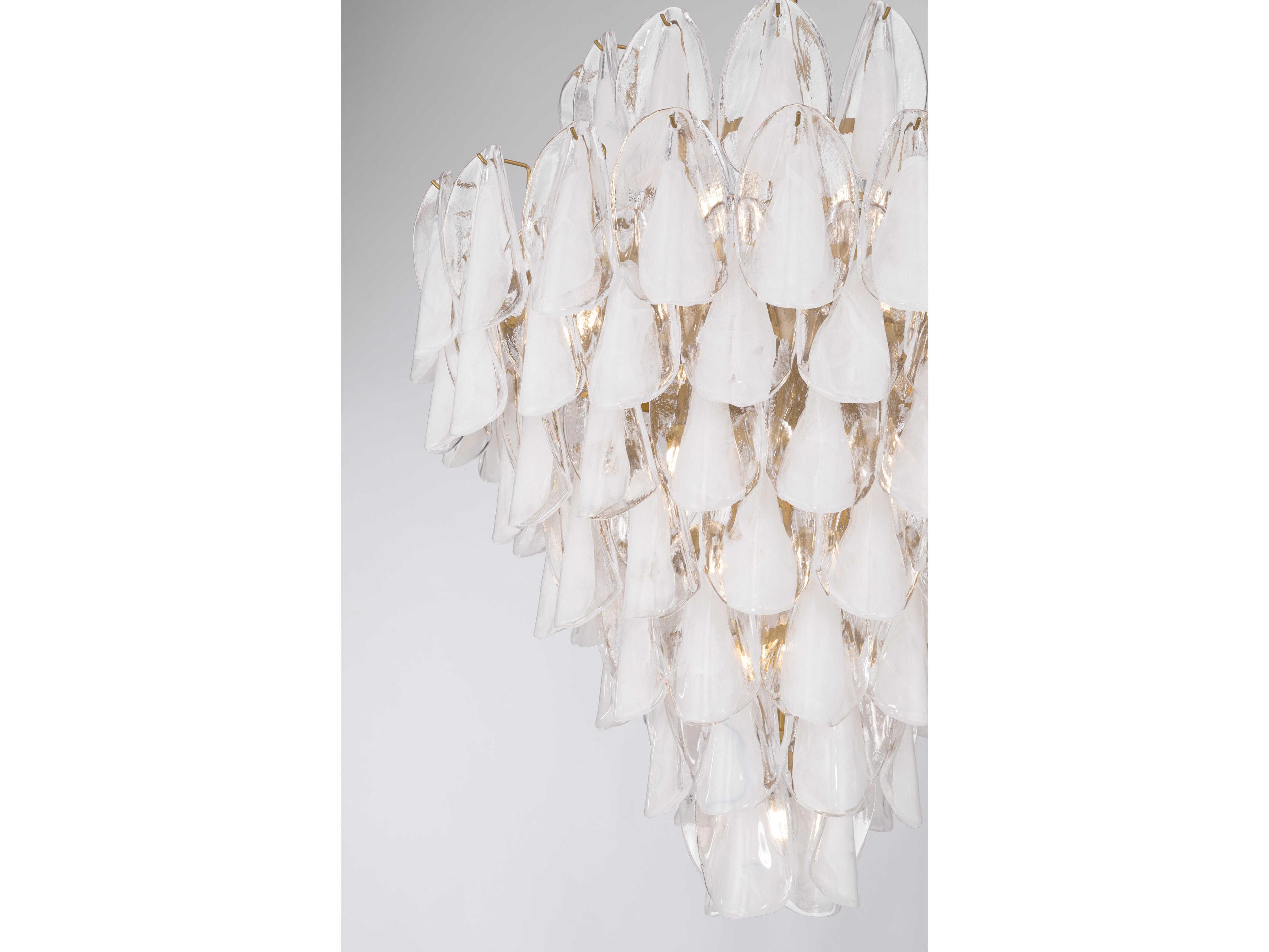 Metropolitan Verla Crest 21-Light Legacy Brass Pendant