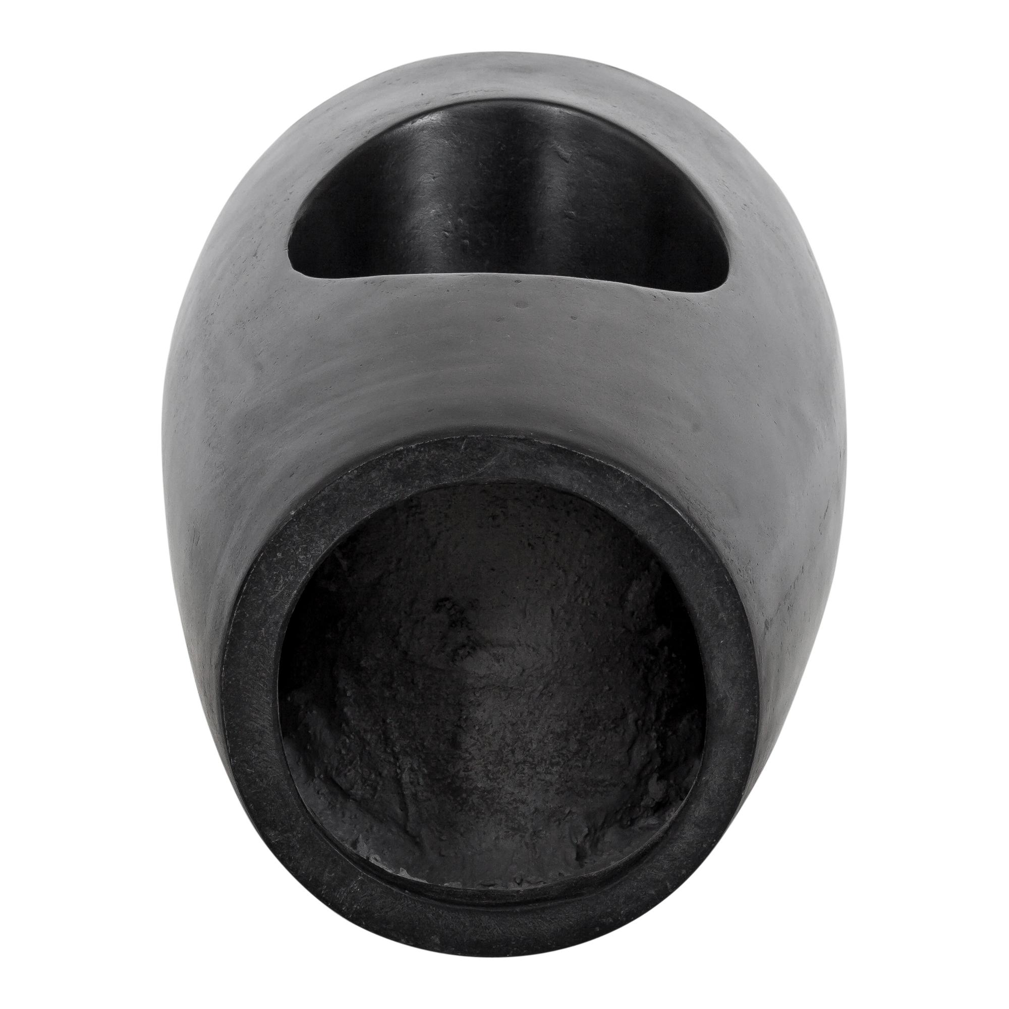 Moe's Home Outdoor Aylard Black Round Stool / End Table