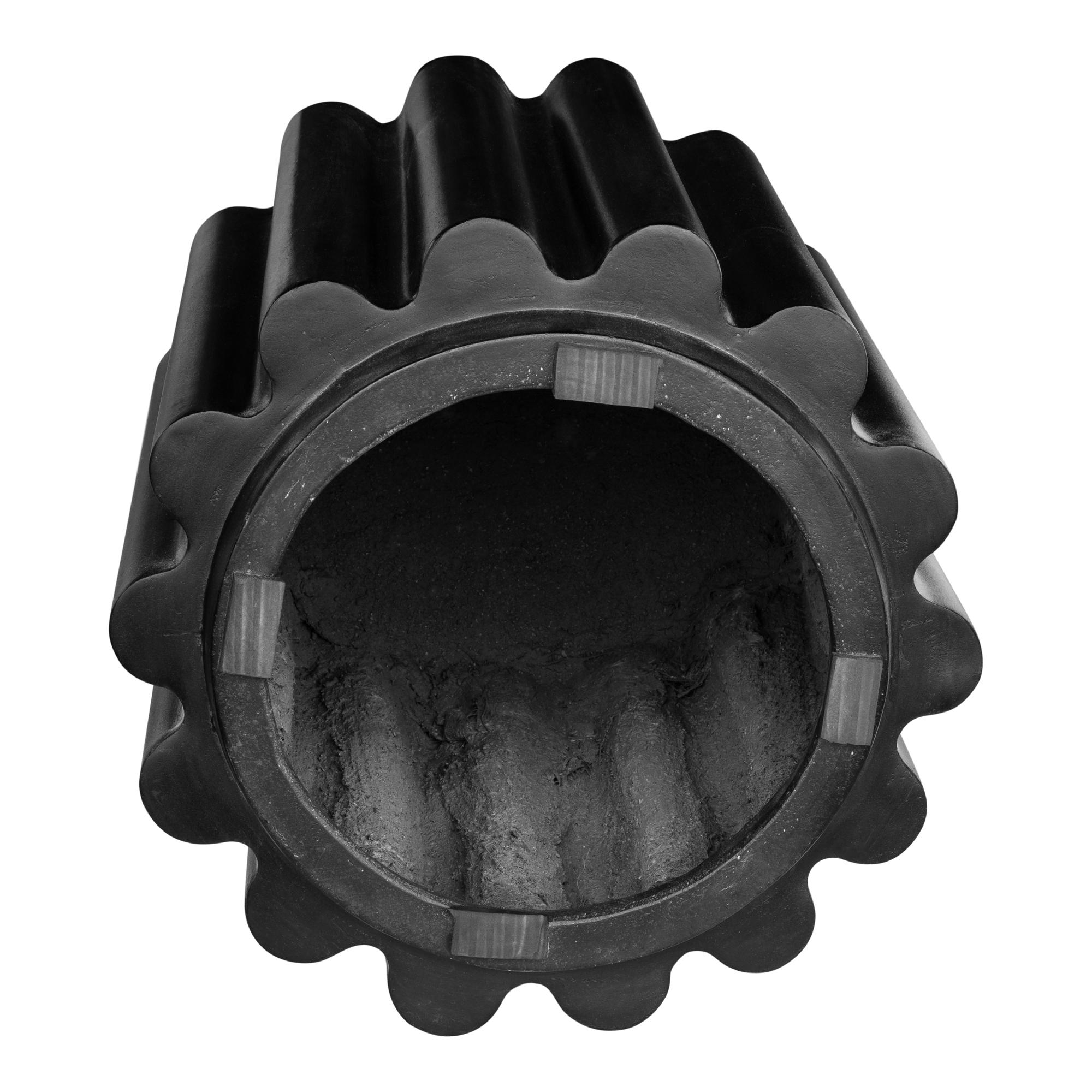 Moe's Home Outdoor Taffy Black Concrete Round End Table