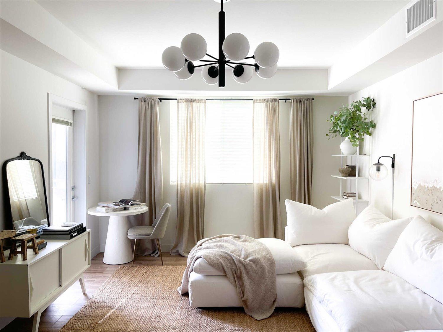 Mitzi Stella 8-Light Old Bronze Glass Globe Chandelier