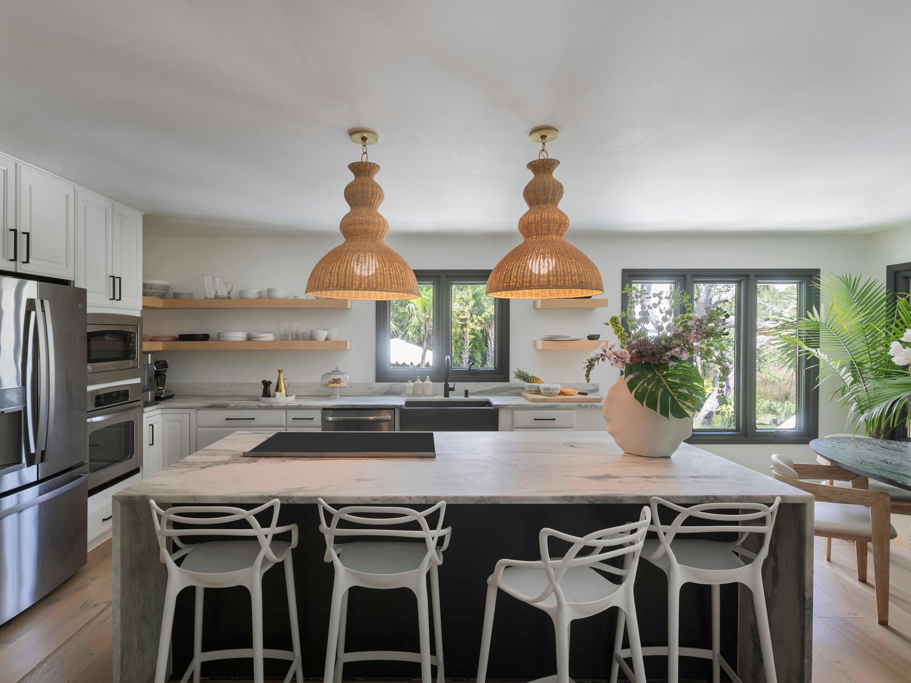 Mitzi Mayla 1-Light Aged Brass Geometric Pendant