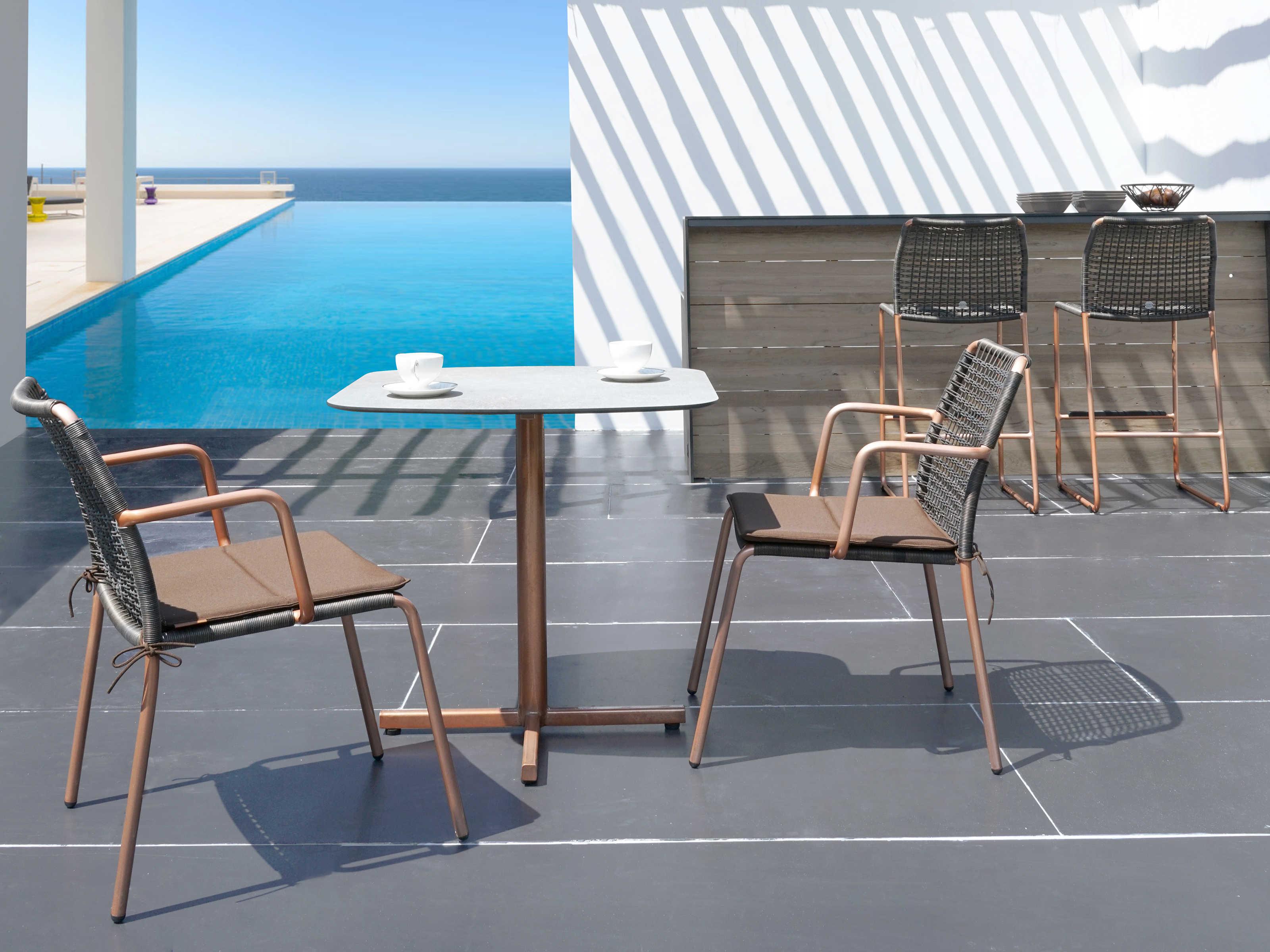 MamaGreen Manda Aluminum Wicker Bar Side Stool