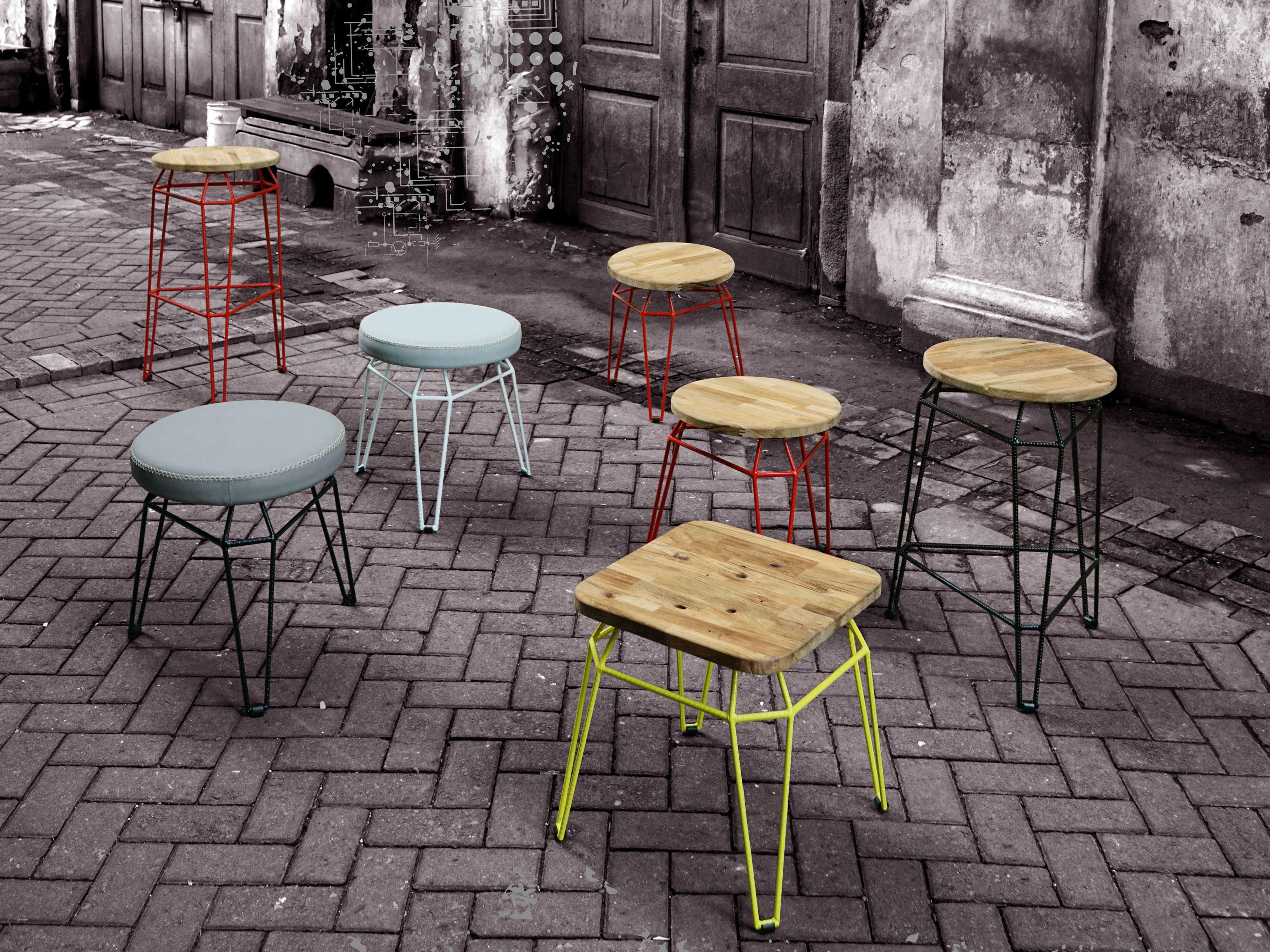 MamaGreen Match Aluminum Teak Round Patio Bar Stool