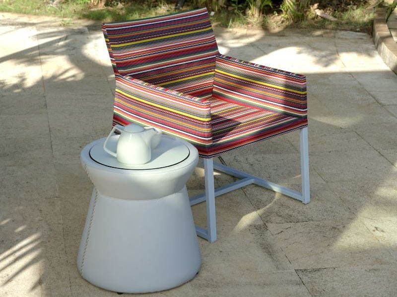 MamaGreen Stizzy Faux Leather Outdoor Patio Lounge Set