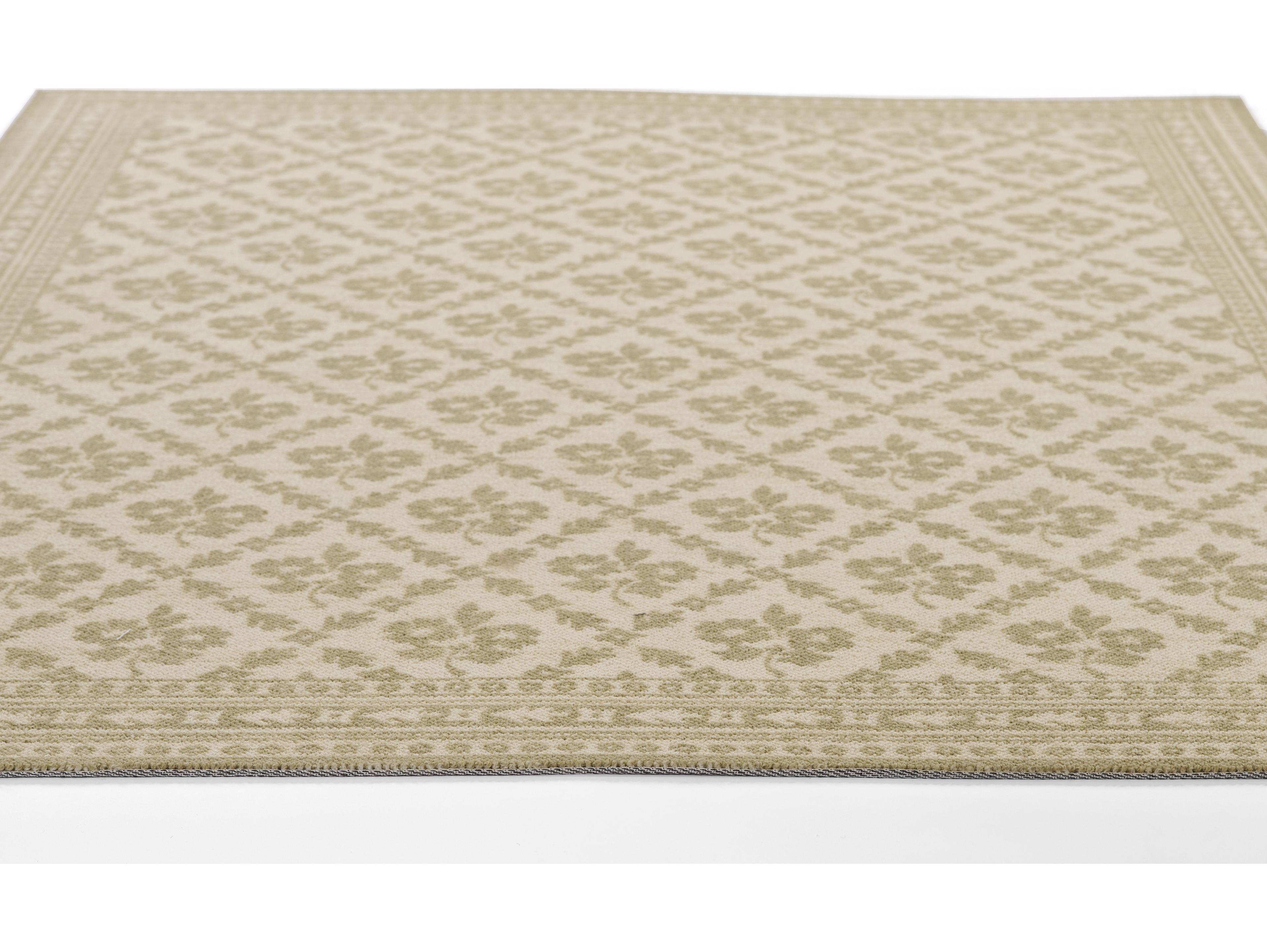 Momeni Bibury Bordered Runner Area Rug