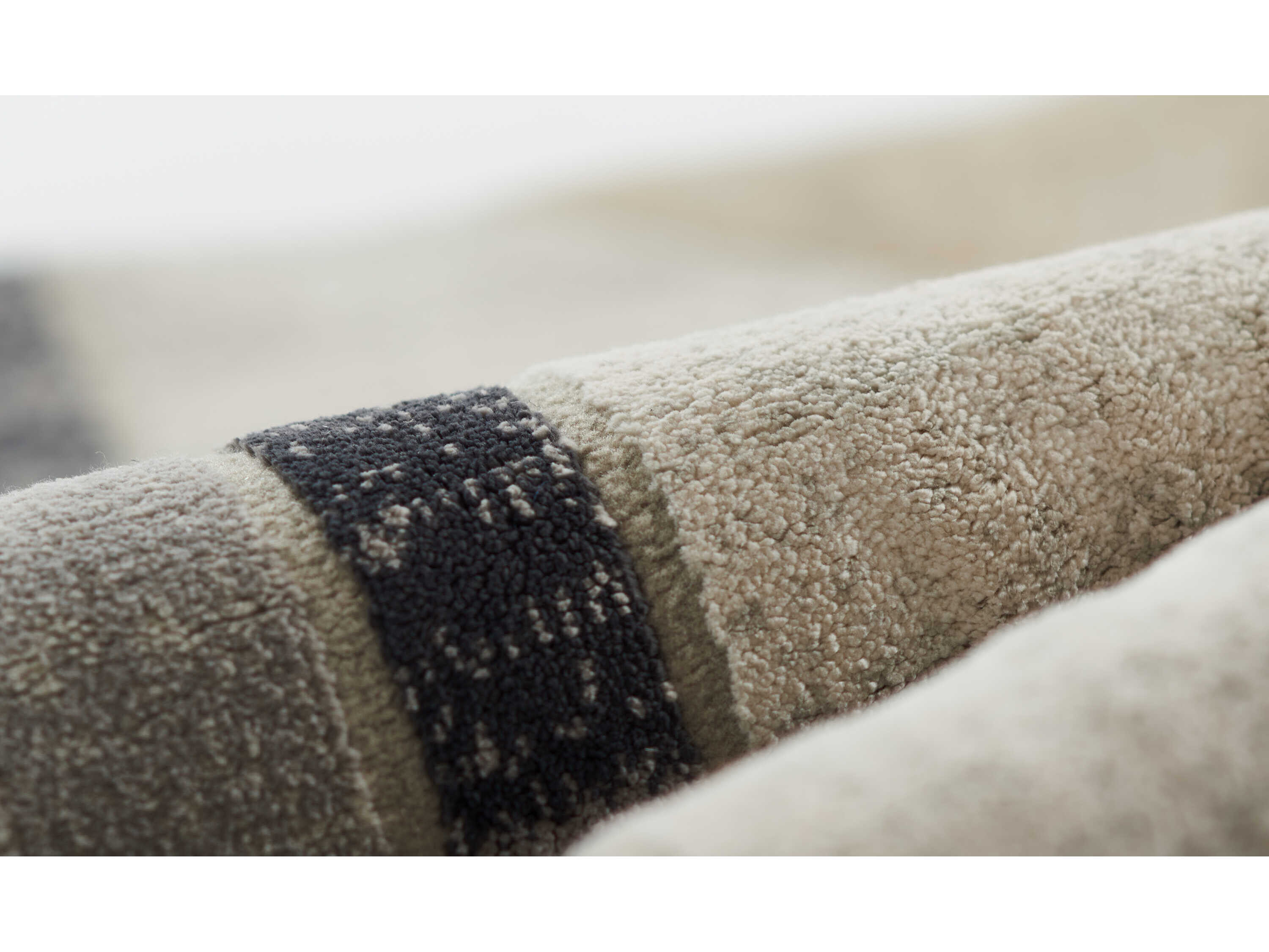 Momeni Edition Geometric Area Rug