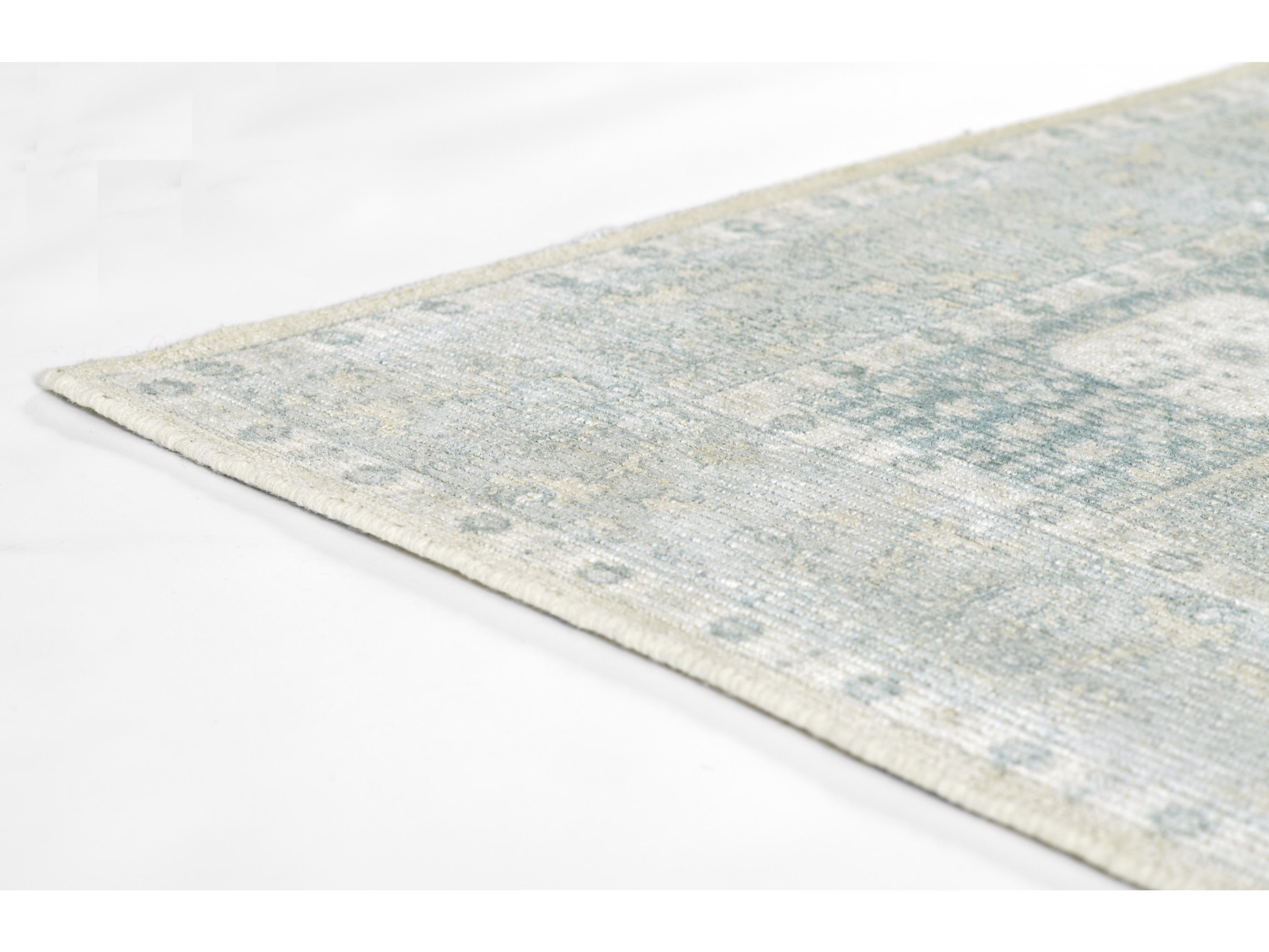 Momeni Estelle Bordered Area Rug