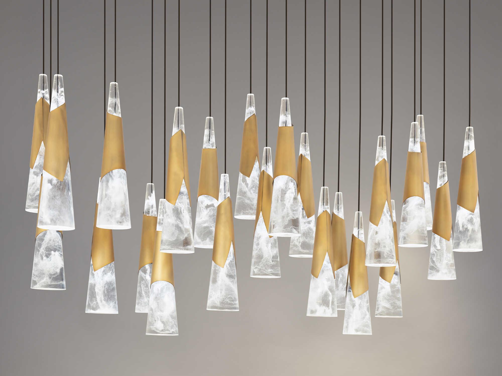 Modern Forms Kilt 23-Light Aged Brass Island Pendant