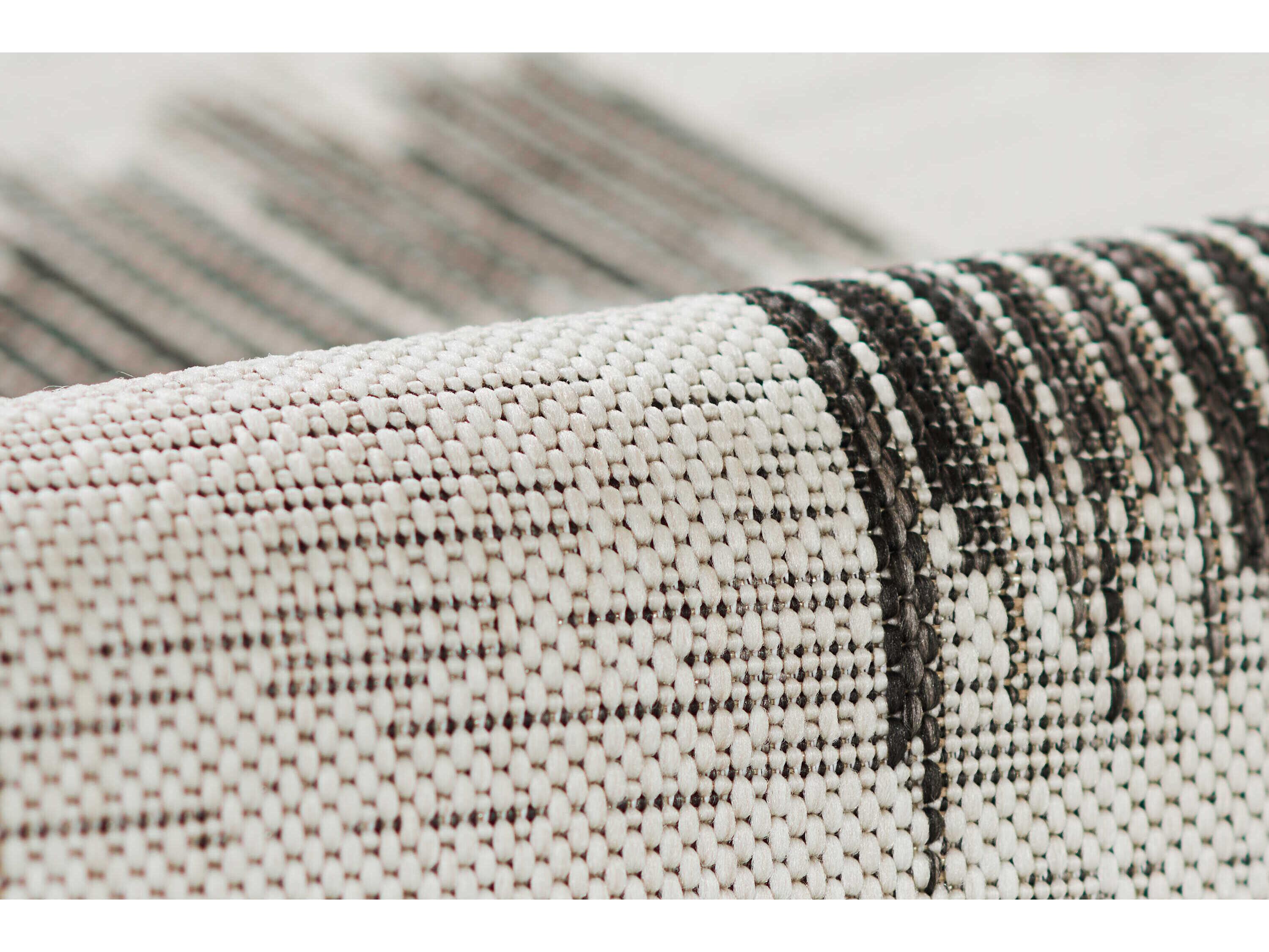 Momeni Villa Geometric Runner Area Rug