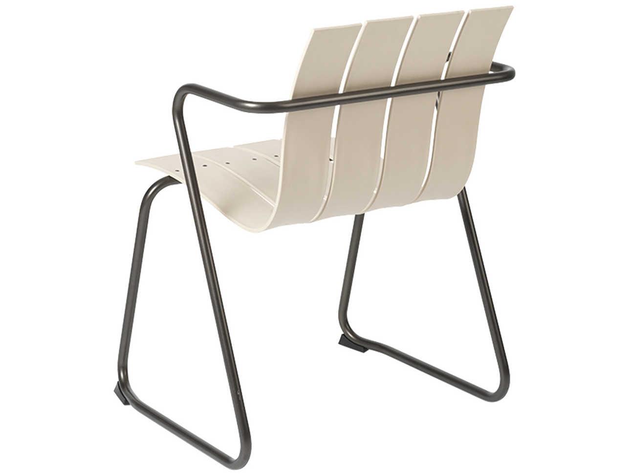 Mater Outdoor Ocean Sand / Gunmetal Recycled Plastic Dining Chair