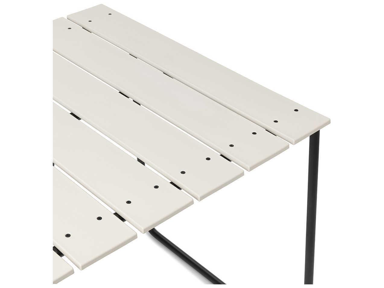 Mater Outdoor Ocean Sand / Gunmetal Recycled Plastic Square Dining Table