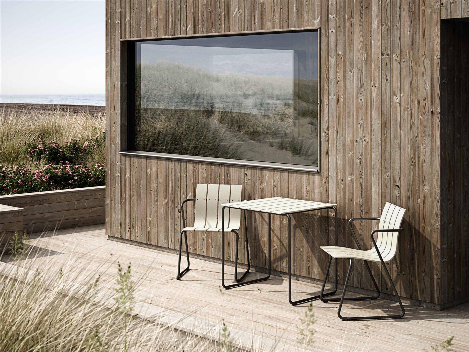 Mater Outdoor Ocean Sand / Gunmetal Recycled Plastic Square Dining Table