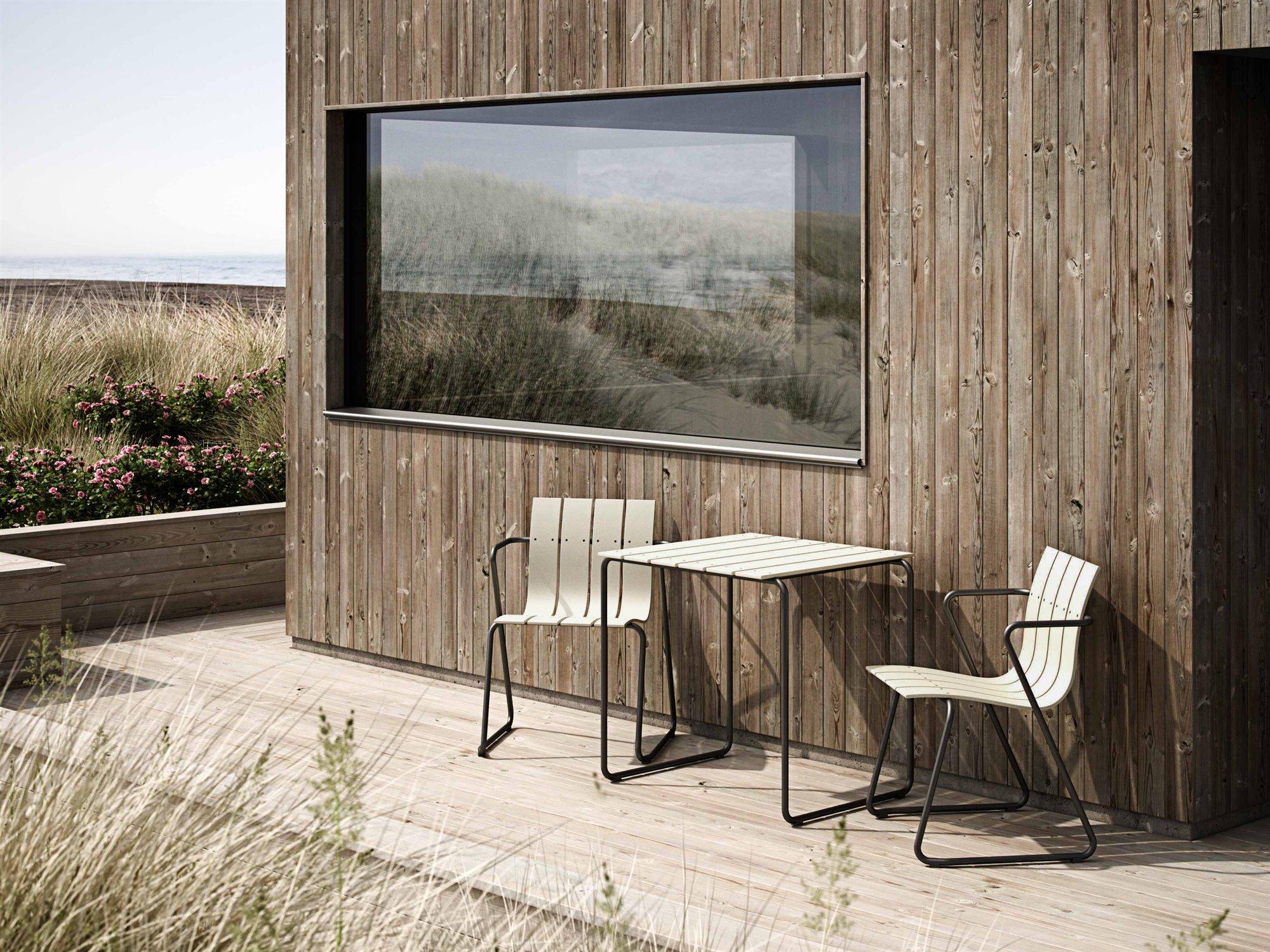 Mater Outdoor Ocean Patio Dining Set