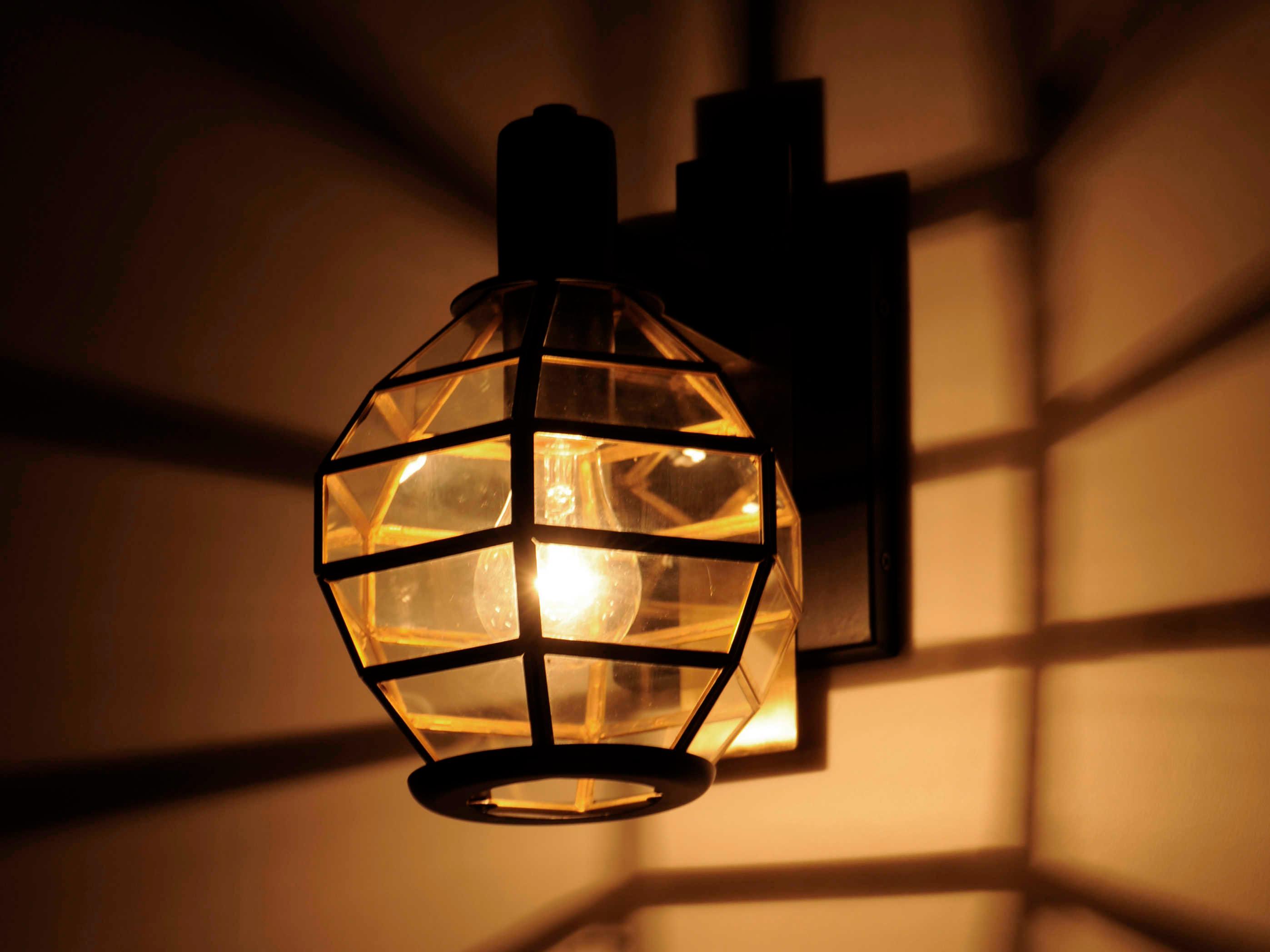 Maxim Lighting Heirloom 1 - Light Glass Outdoor Wall Light