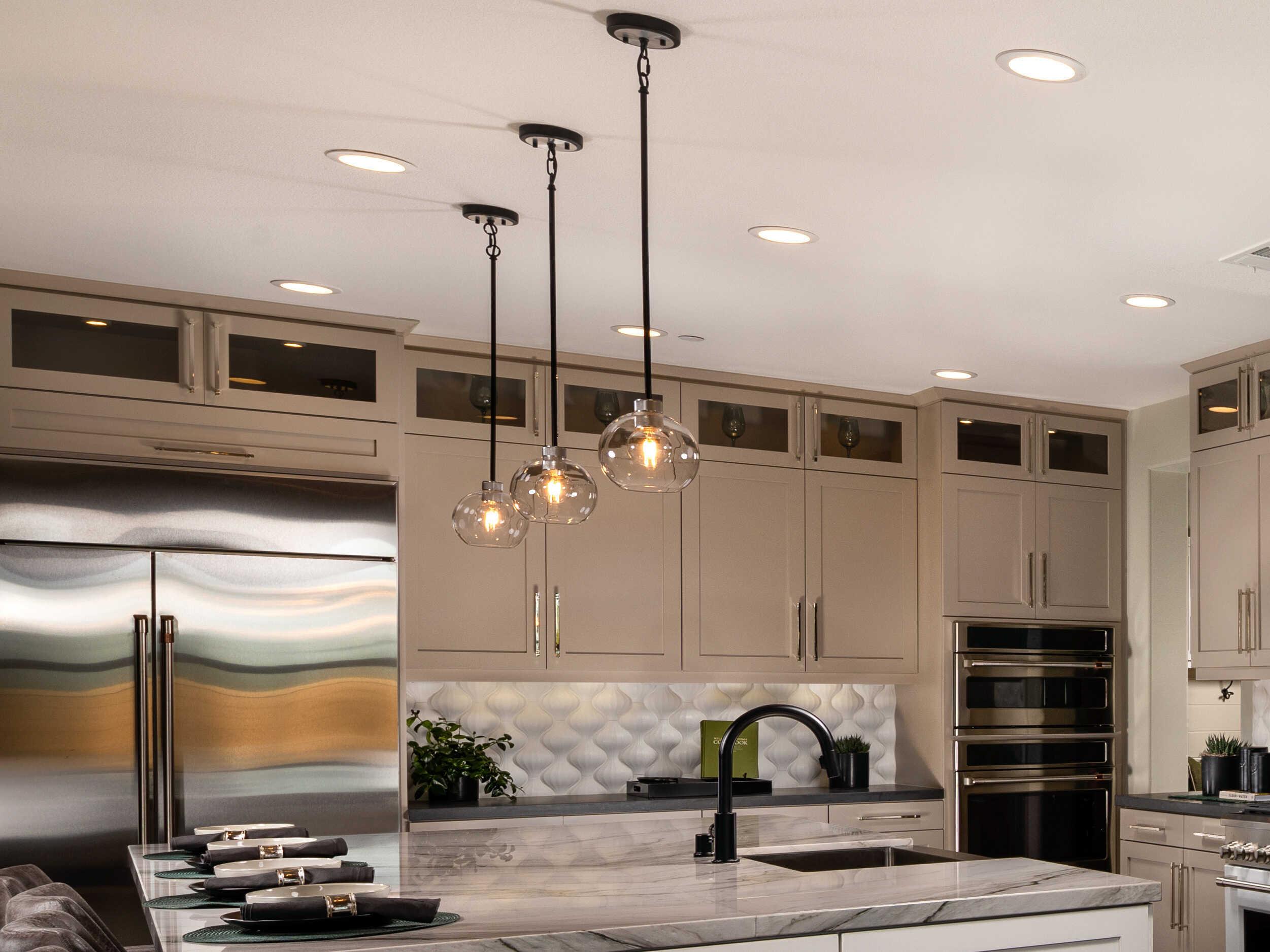 Maxim Lighting Vessel 1-Light Black Brushed Aluminum Clear Glass Globe Mini Pendant