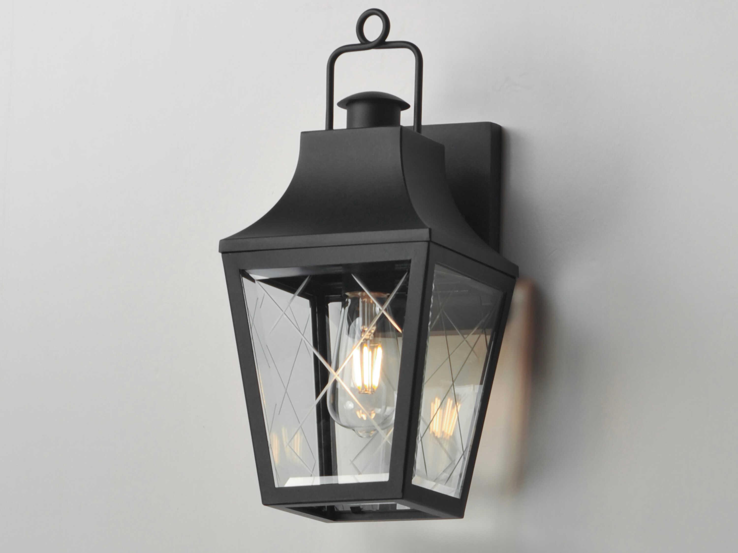 Maxim Lighting Storybook 1-Light Outdoor Wall Light